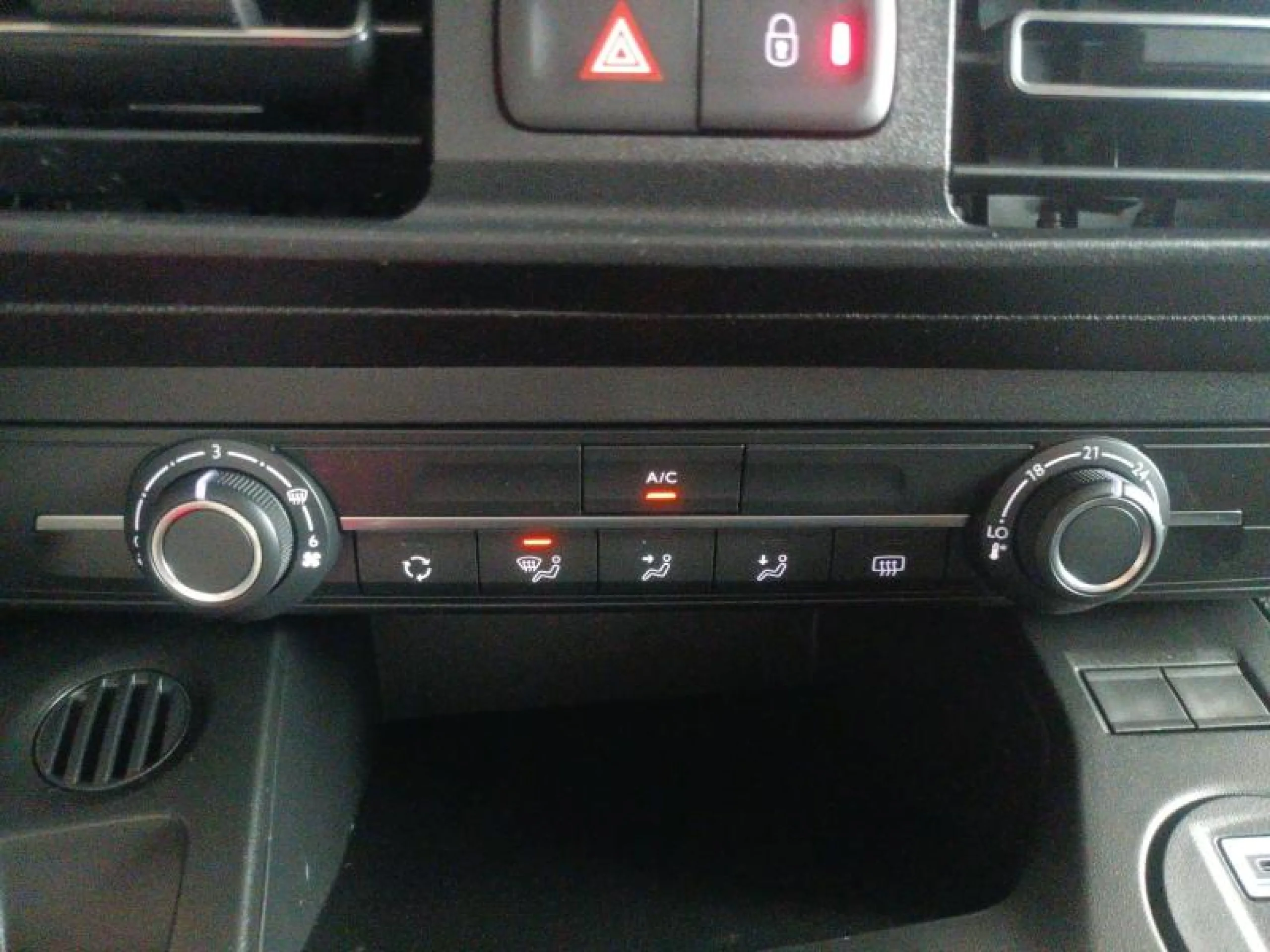CITROEN COMERCIALES BERLINGO BERLINGO TALLA M BLUEHDI 100 S&S 6V YOU N1 - Foto 13