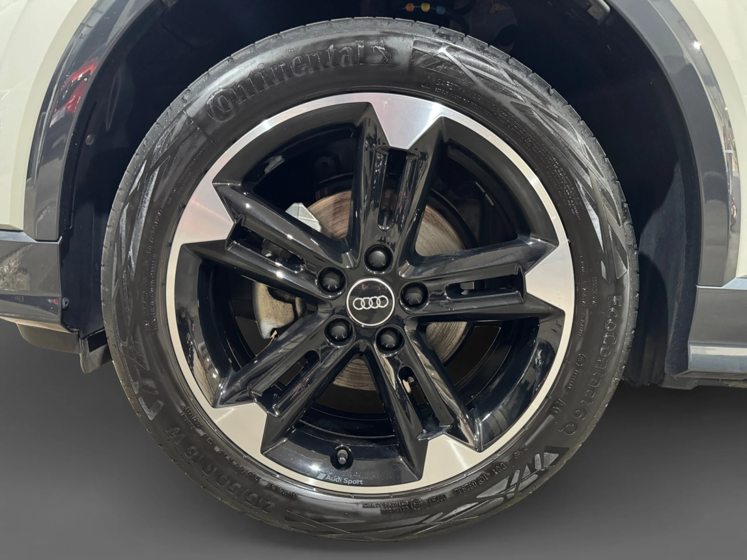 AUDI Q2 S LINE 30 TFSI 85KW (116CV) - Foto 8