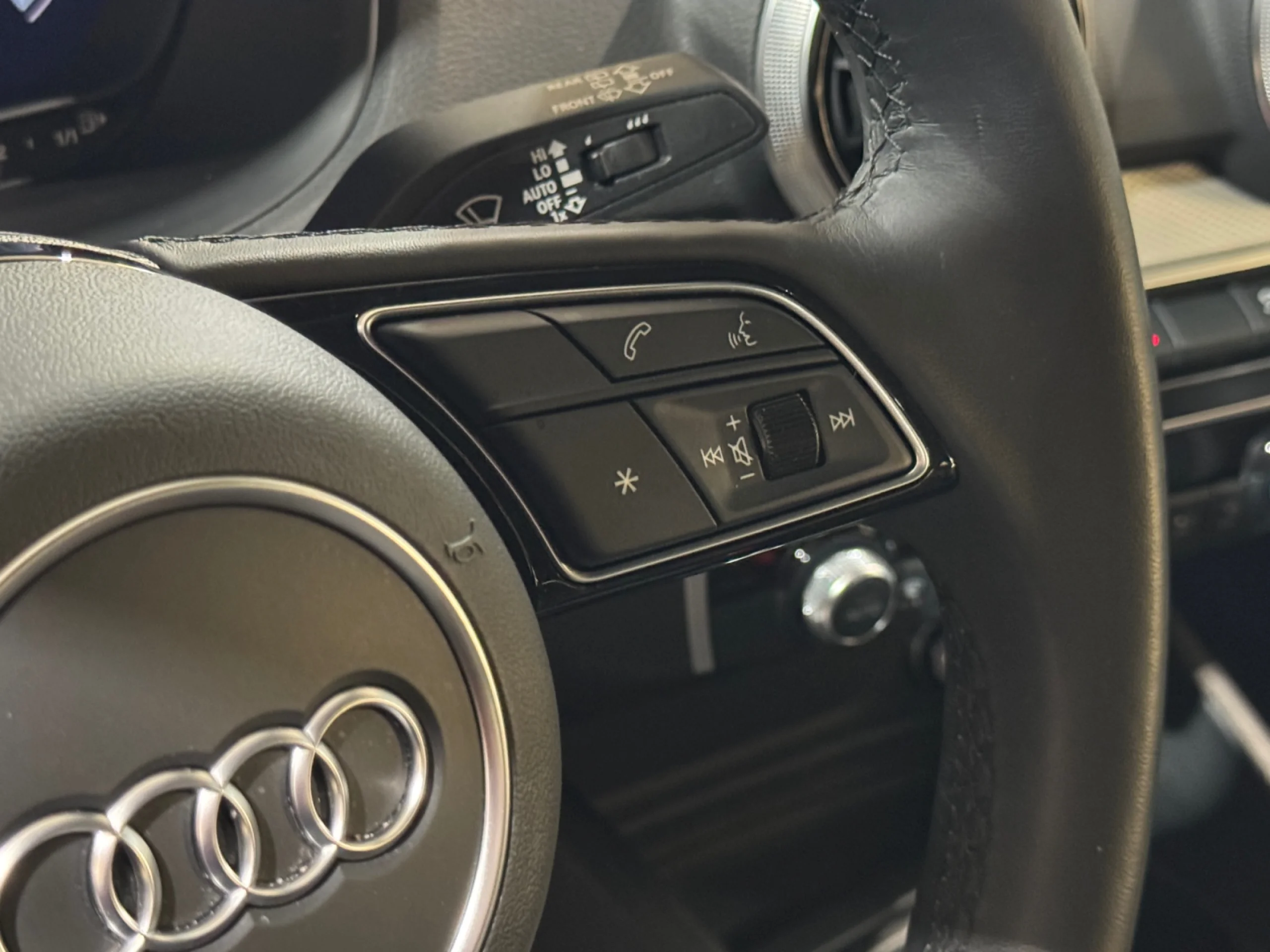 AUDI Q2 S LINE 30 TFSI 85KW (116CV) - Foto 10