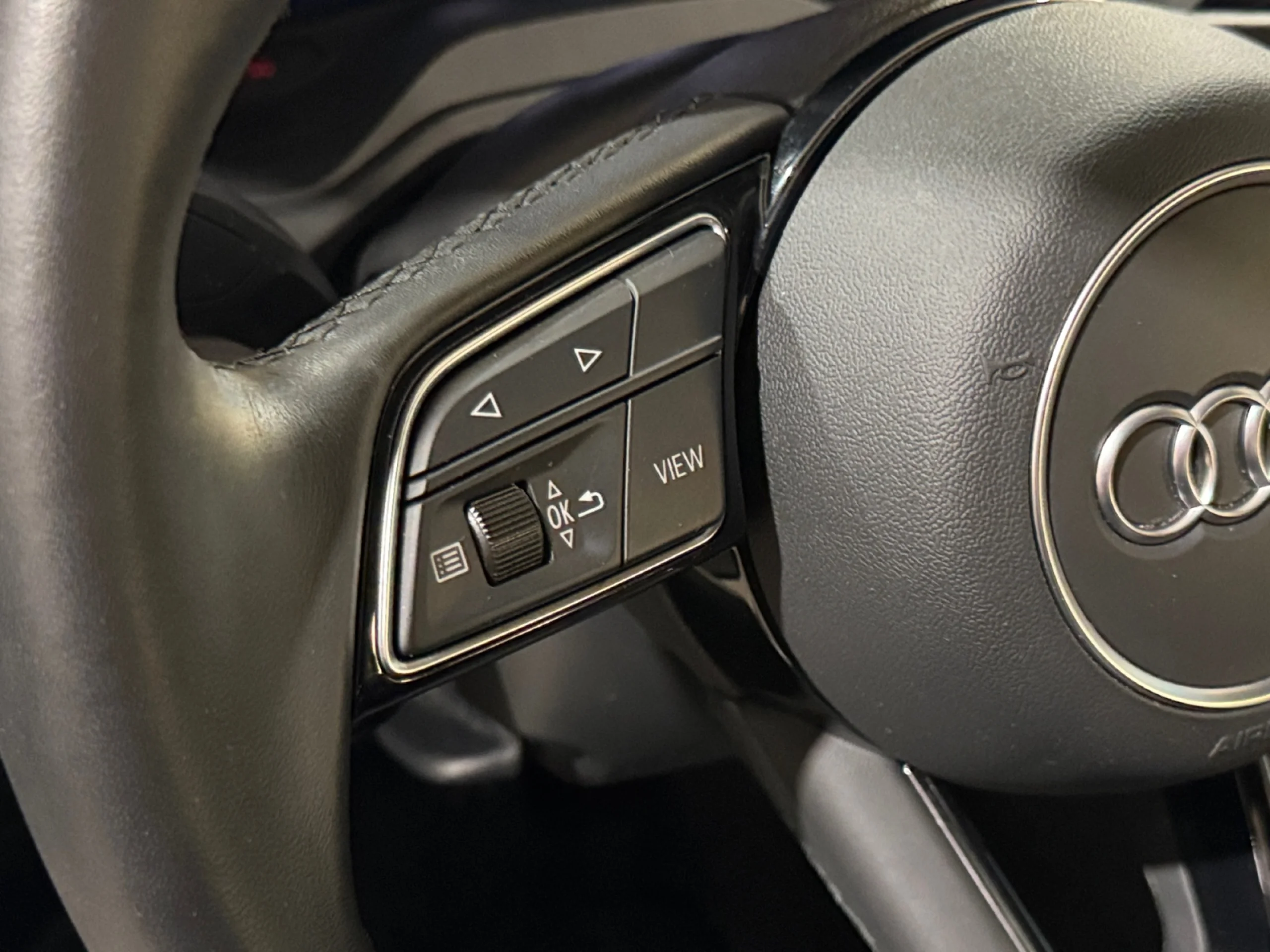 AUDI Q2 S LINE 30 TFSI 85KW (116CV) - Foto 11