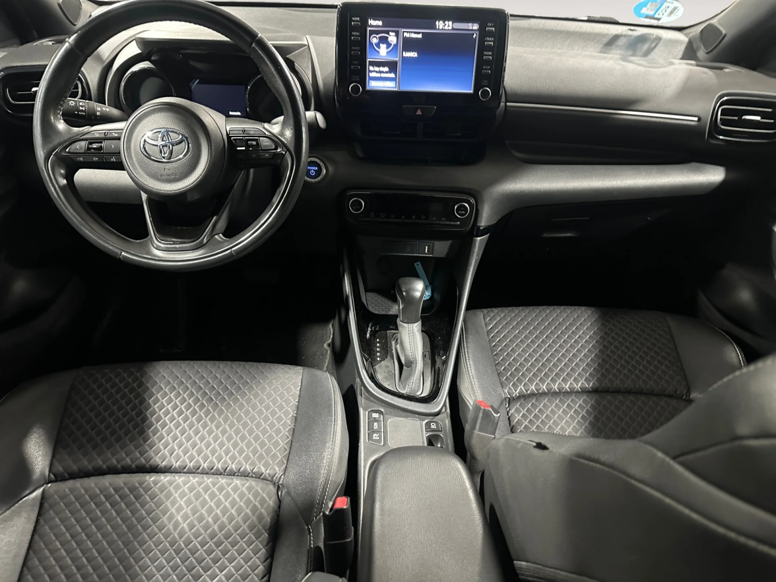 TOYOTA Yaris 1.5 120H STYLE - Foto 4