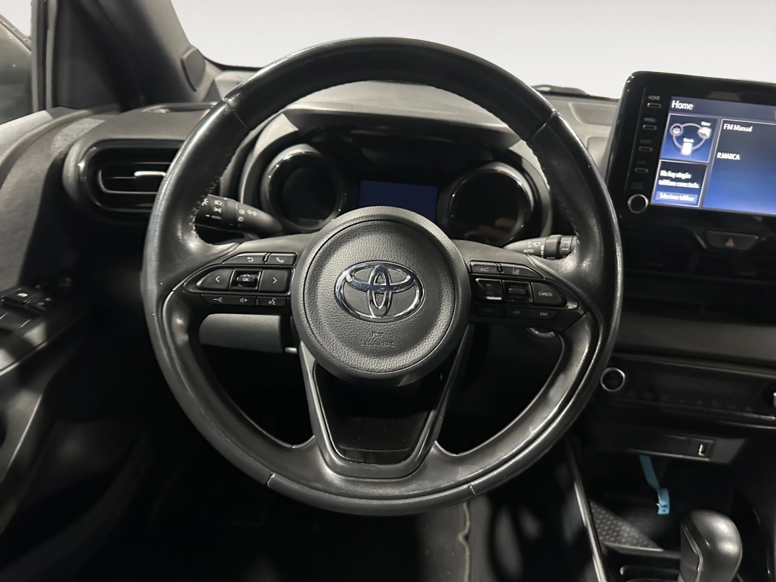 TOYOTA Yaris 1.5 120H STYLE - Foto 11