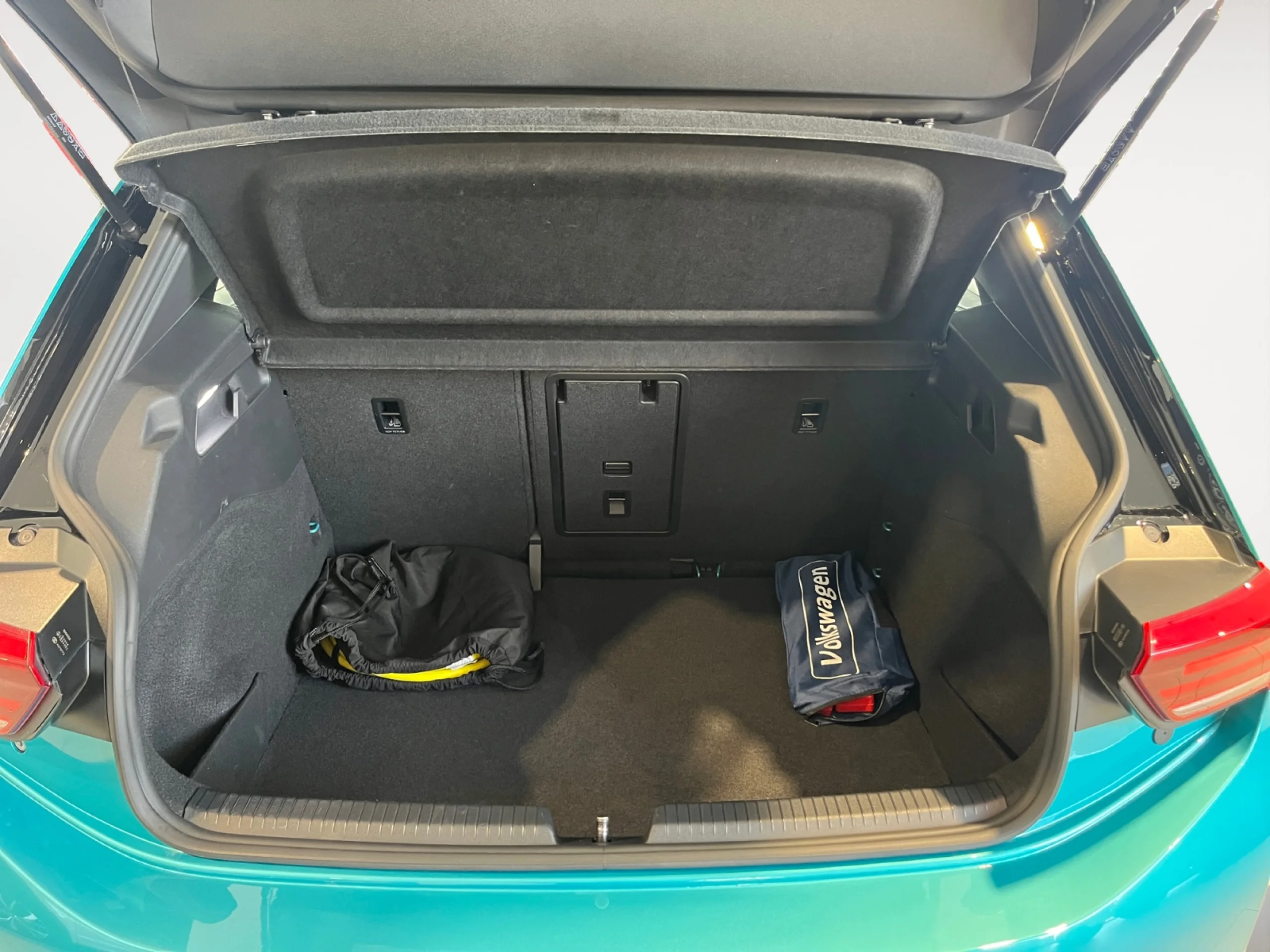 VOLKSWAGEN ID.3 PRO 150KW (204CV) 58KWH AUTOMÁTICO - Foto 7
