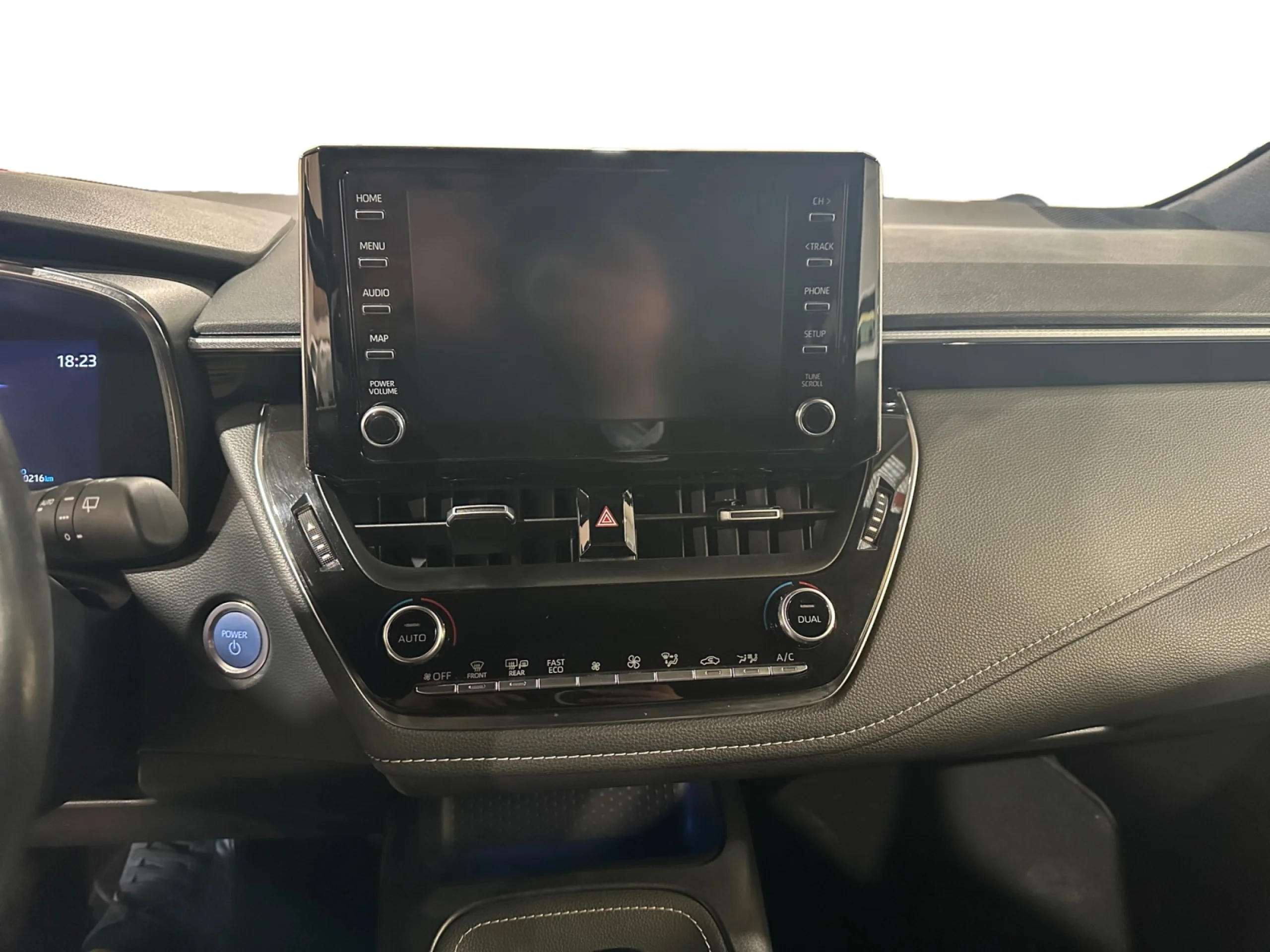 TOYOTA COROLLA 1.8 125H STYLE E CVT TOURING SPORT - Foto 9