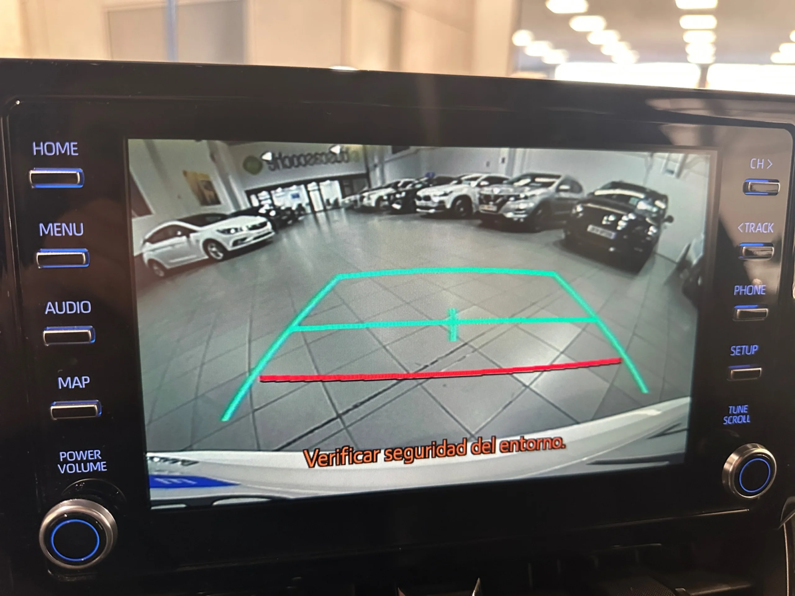 TOYOTA COROLLA 1.8 125H STYLE E CVT TOURING SPORT - Foto 14