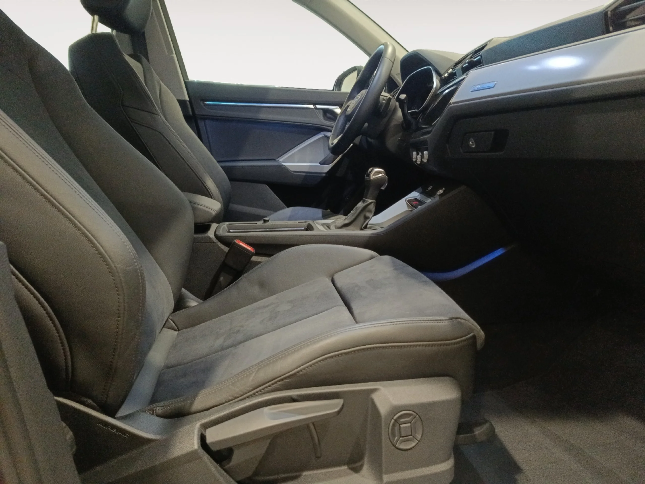 AUDI Q3 ADVANCED 35 TFSI 110KW (150CV) S TRONIC - Foto 8