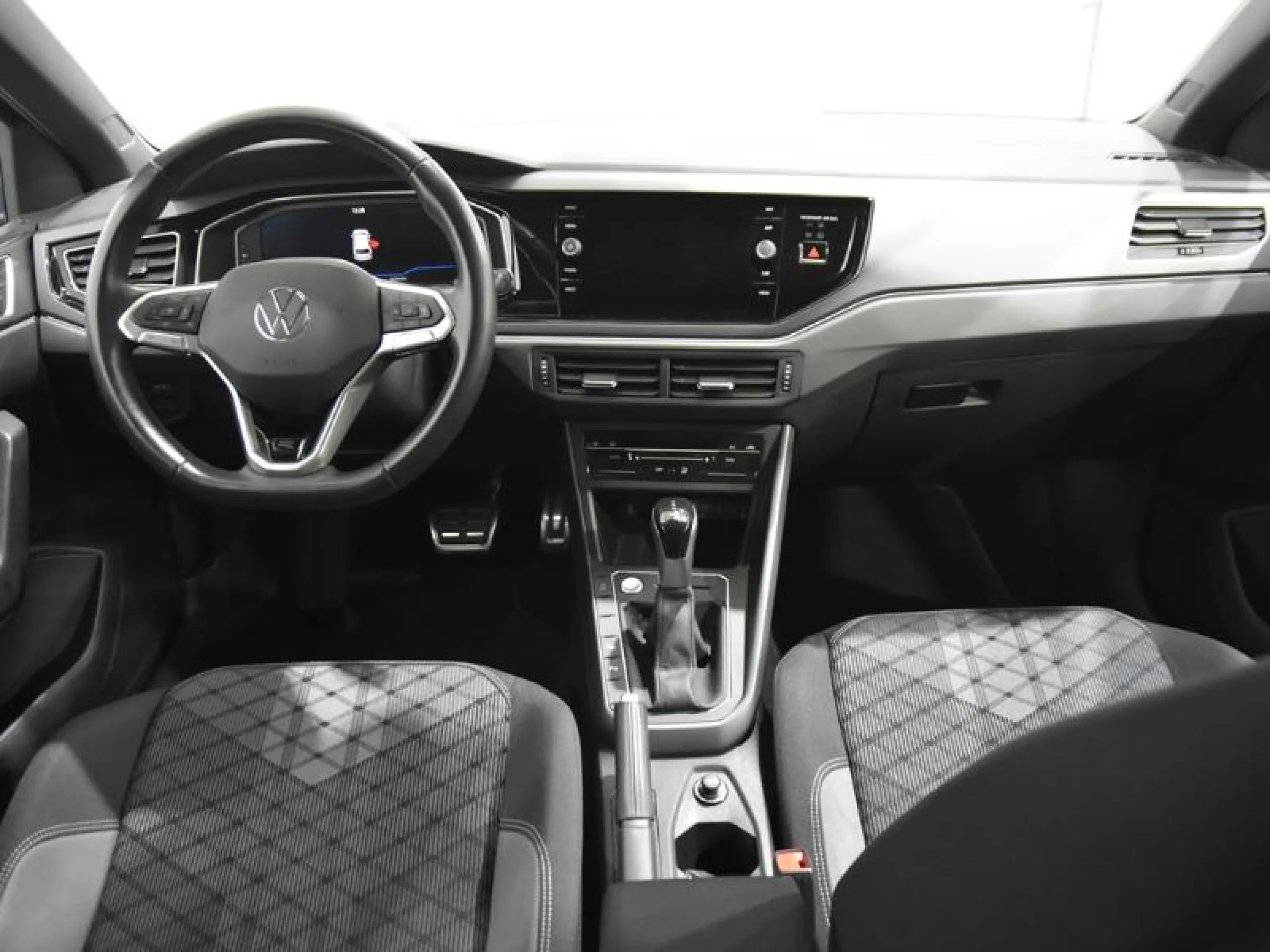 VOLKSWAGEN POLO R LINE 1.0 TSI 81KW (110CV) DSG - Foto 4