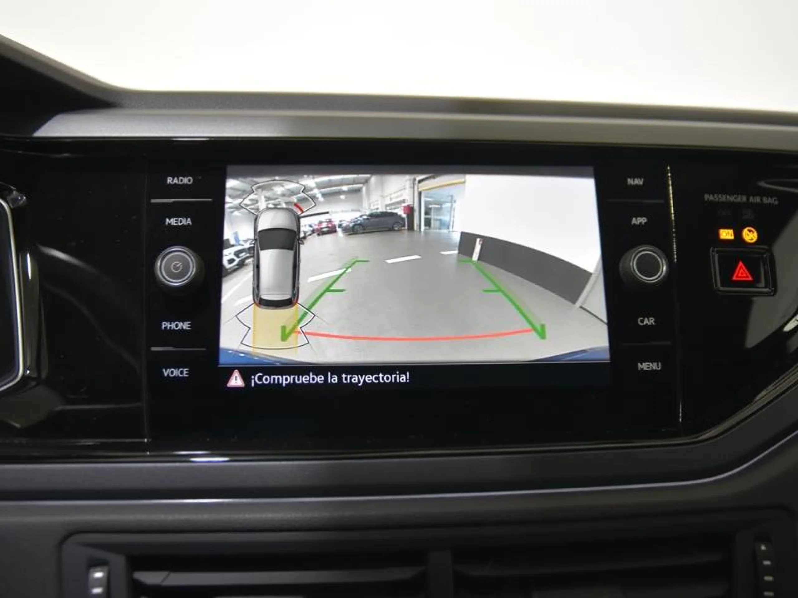 VOLKSWAGEN POLO R LINE 1.0 TSI 81KW (110CV) DSG - Foto 13