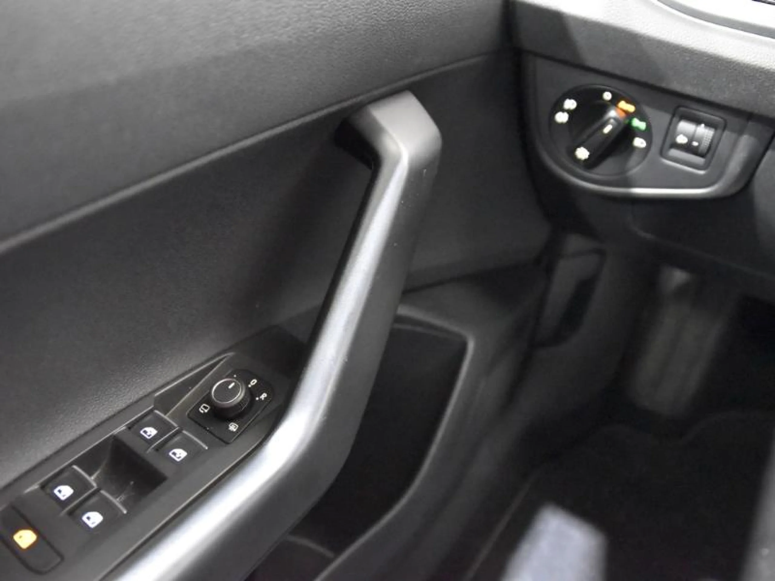 VOLKSWAGEN POLO R LINE 1.0 TSI 81KW (110CV) DSG - Foto 16