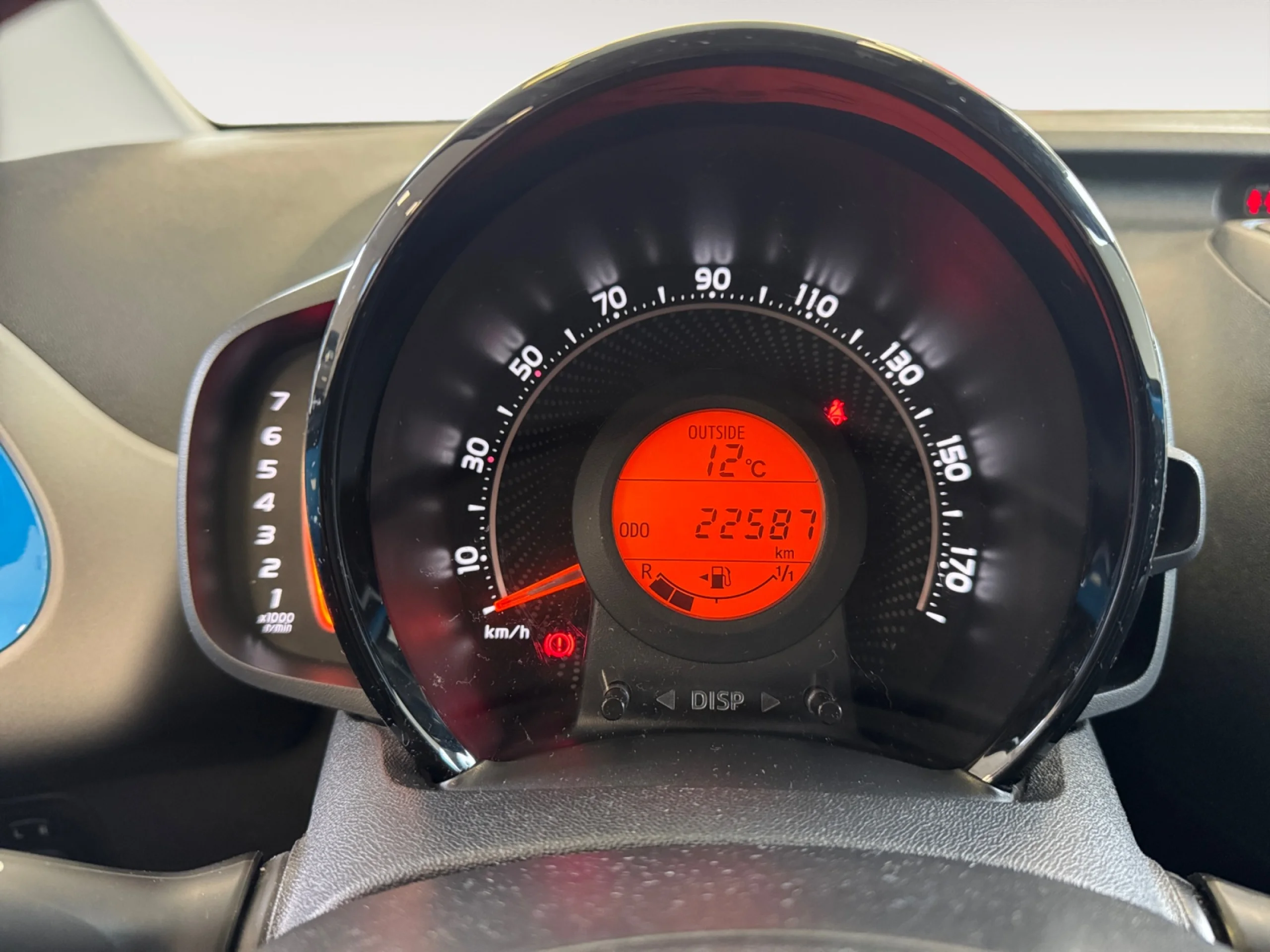 TOYOTA AYGO 1.0 70 X PLAY - Foto 10