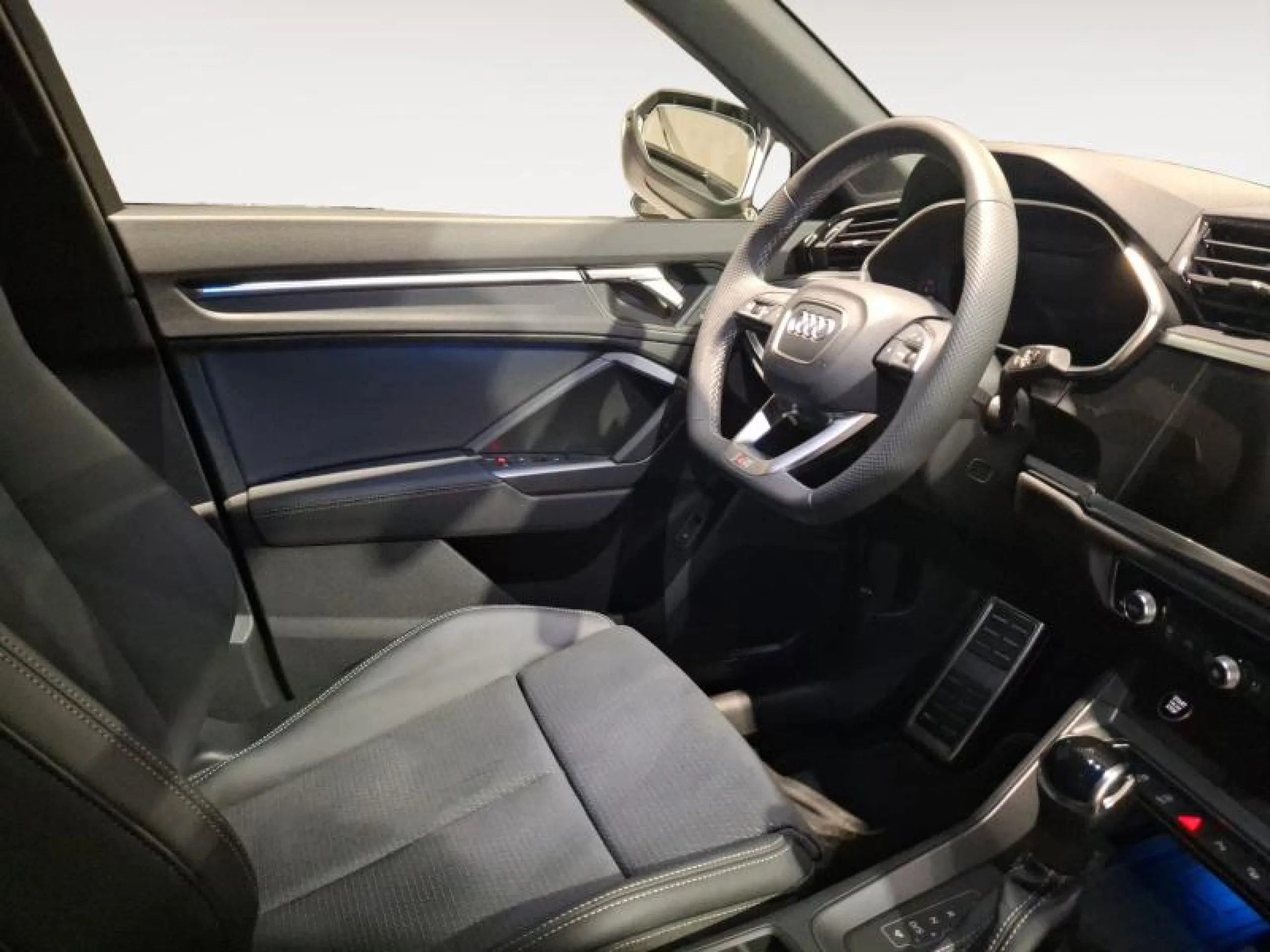 AUDI Q3 SPORTBACK 40 TDI 147KW S TRONIC QUATTRO BLACK LINE - Foto 6