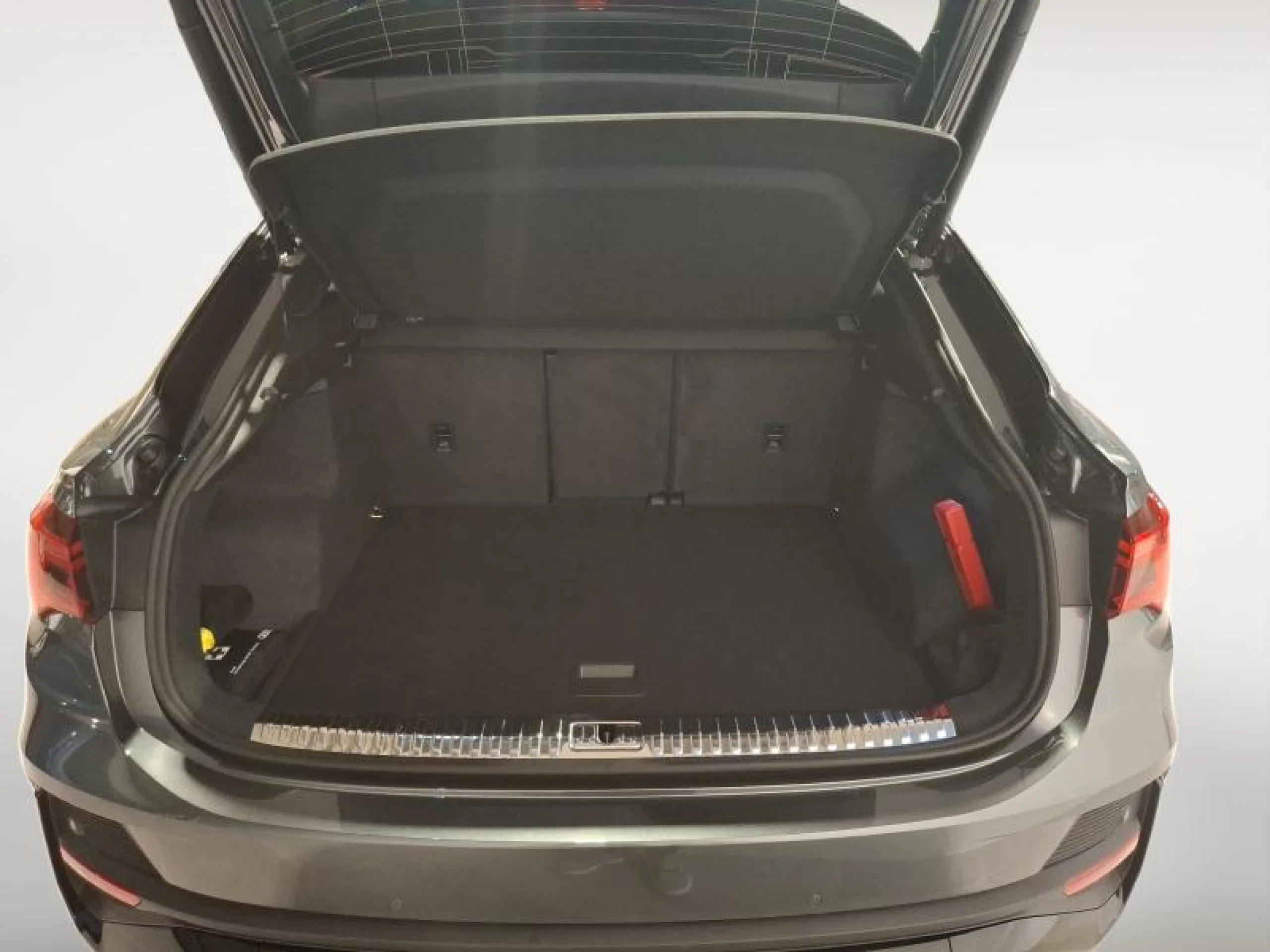 AUDI Q3 SPORTBACK 40 TDI 147KW S TRONIC QUATTRO BLACK LINE - Foto 8