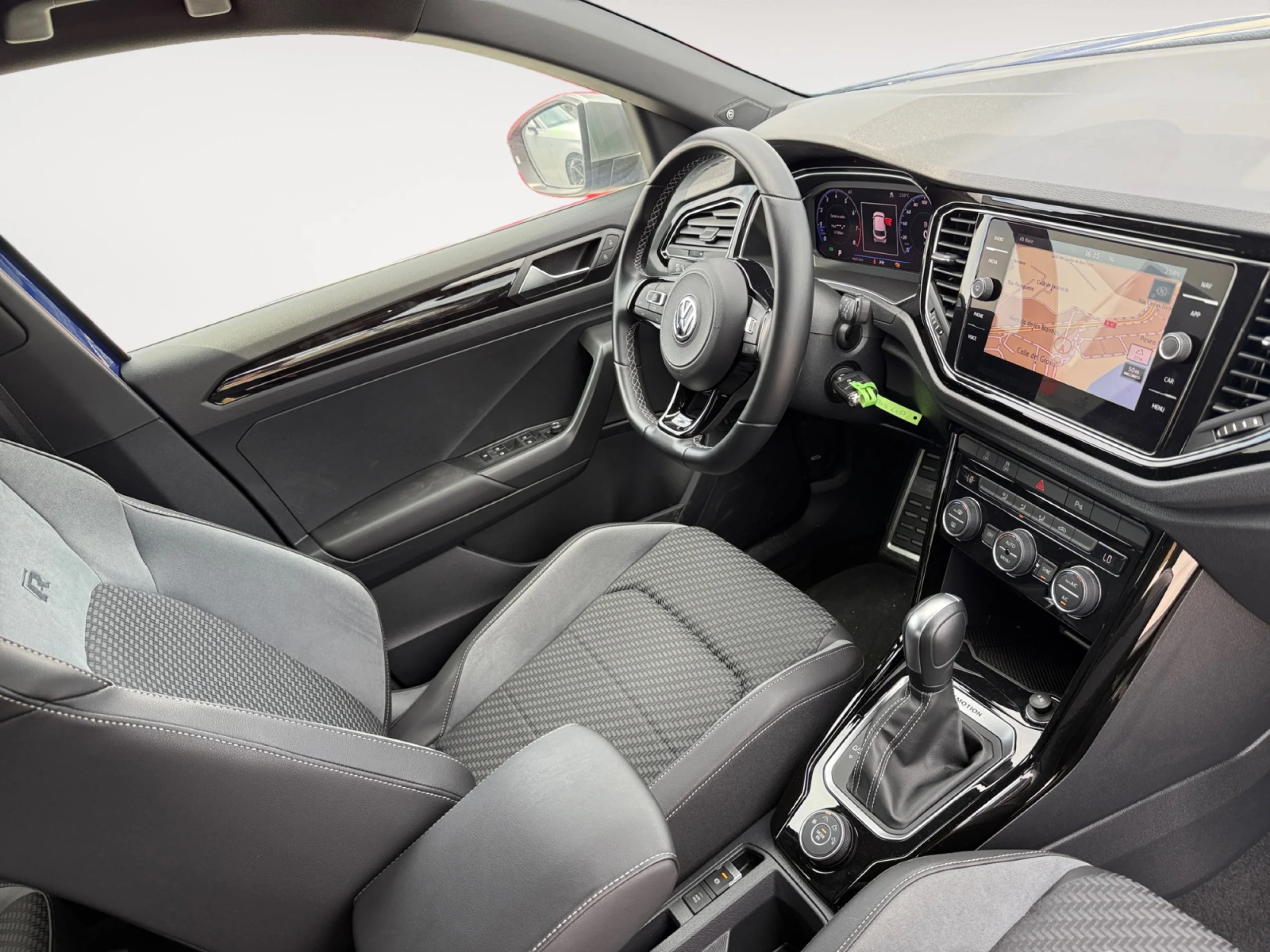 VOLKSWAGEN T ROC R 2.0 TSI 221KW (300CV) 4MOTION DSG - Foto 5
