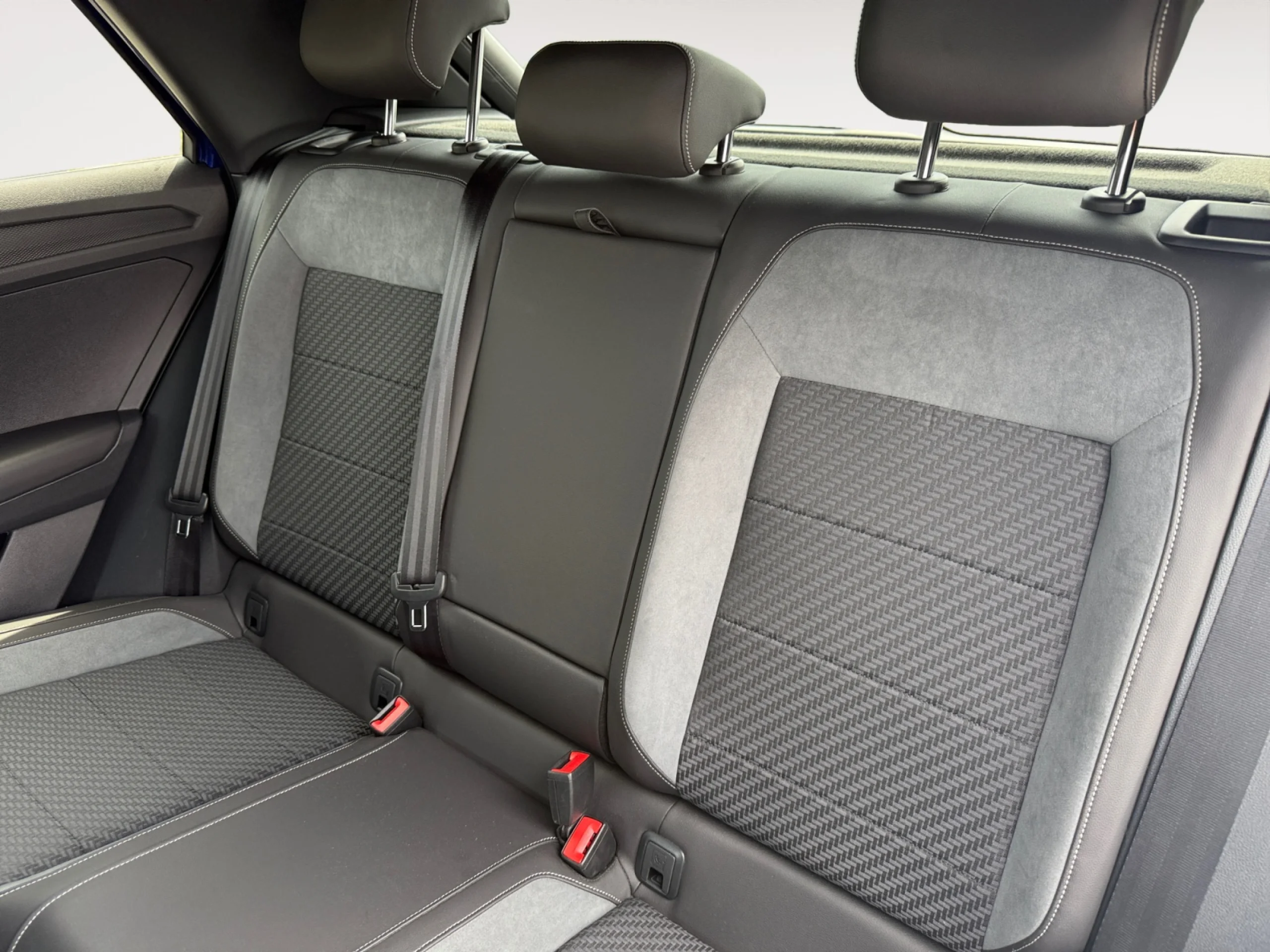 VOLKSWAGEN T ROC R 2.0 TSI 221KW (300CV) 4MOTION DSG - Foto 6