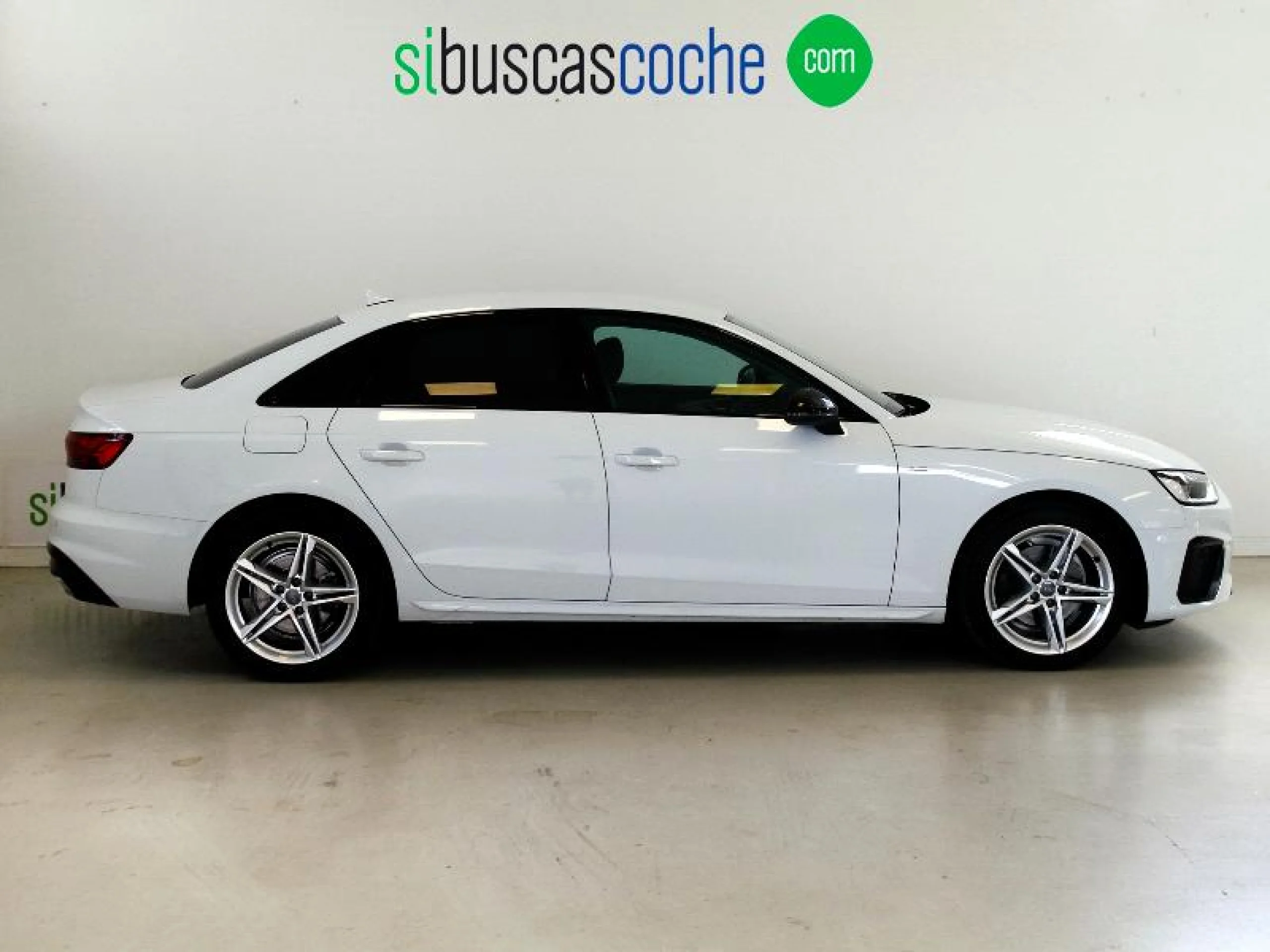 AUDI A4 S LINE 35 TFSI 110KW (150CV) - Foto 3