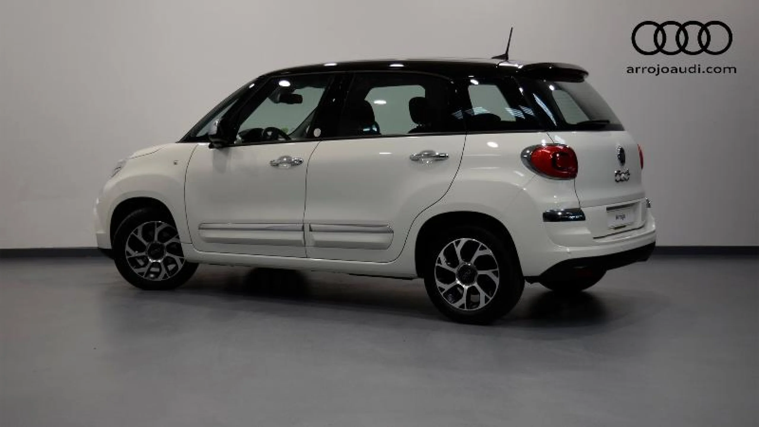 FIAT 500L URBAN 1.4 16V 70KW (95CV) - Foto 2