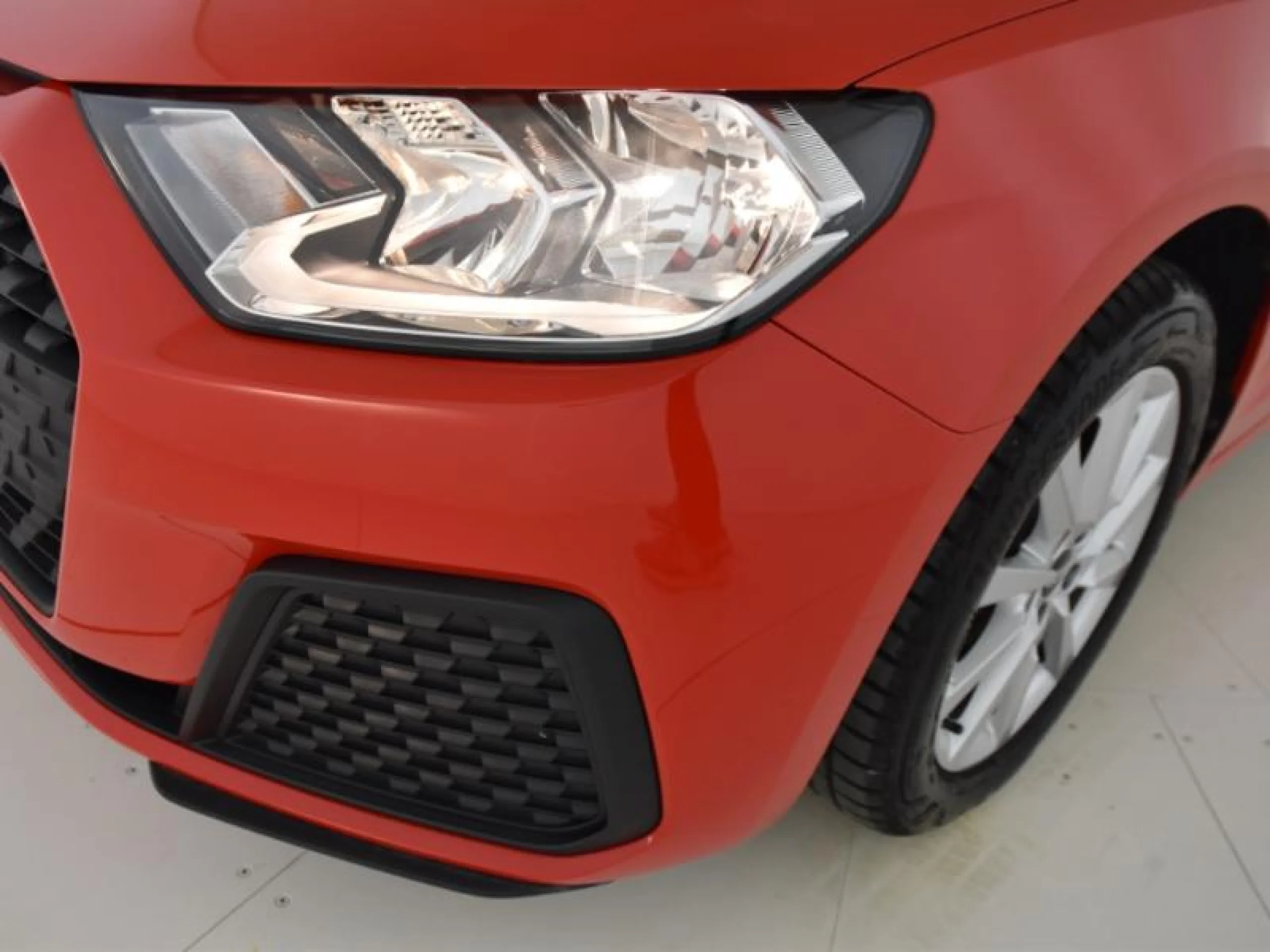 AUDI A1 SPORTBACK 25 TFSI 70KW (95CV) - Foto 18