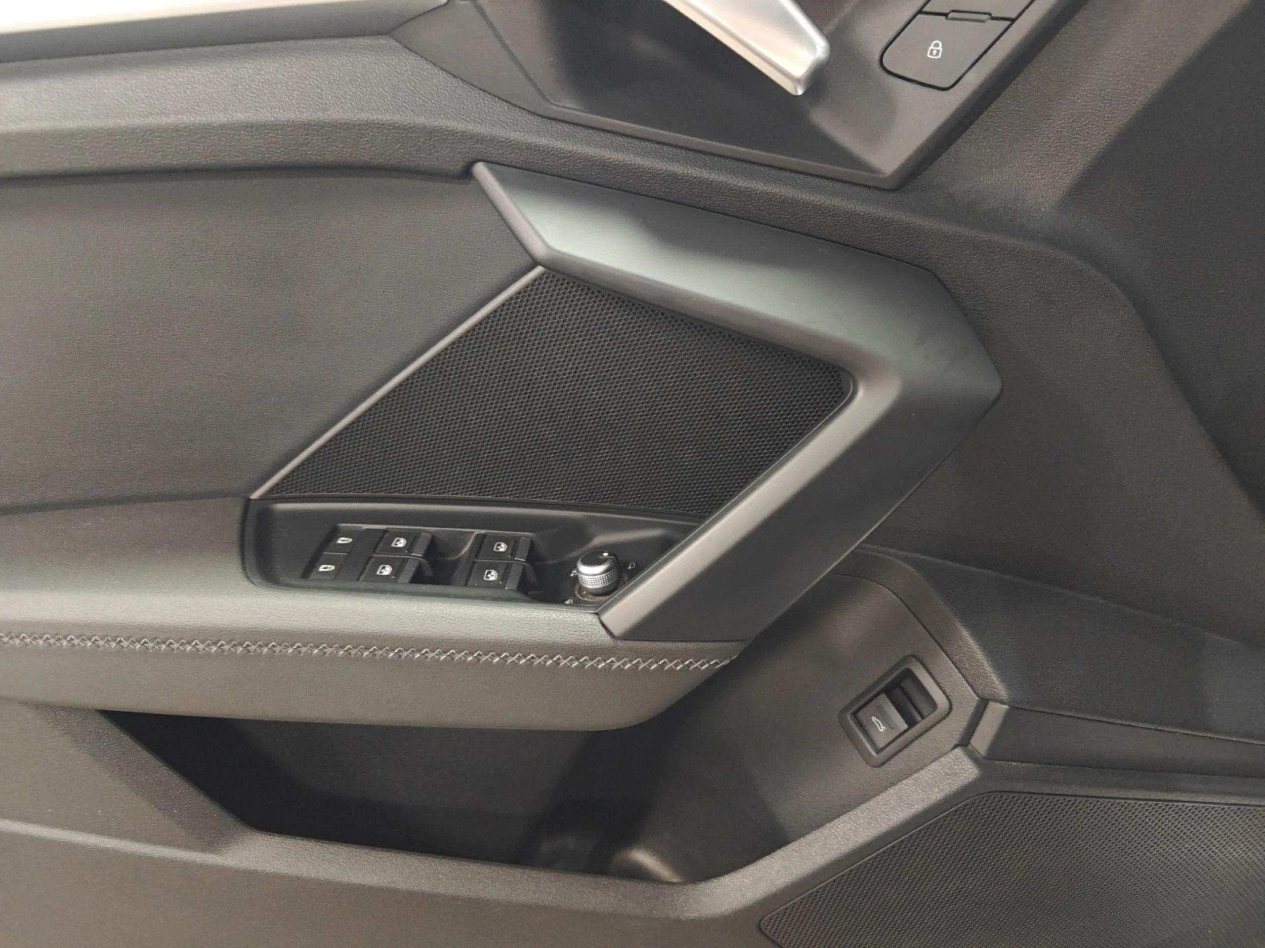 AUDI A3 SEDAN BLACK LINE 35 TDI 110KW S TRONIC - Foto 16