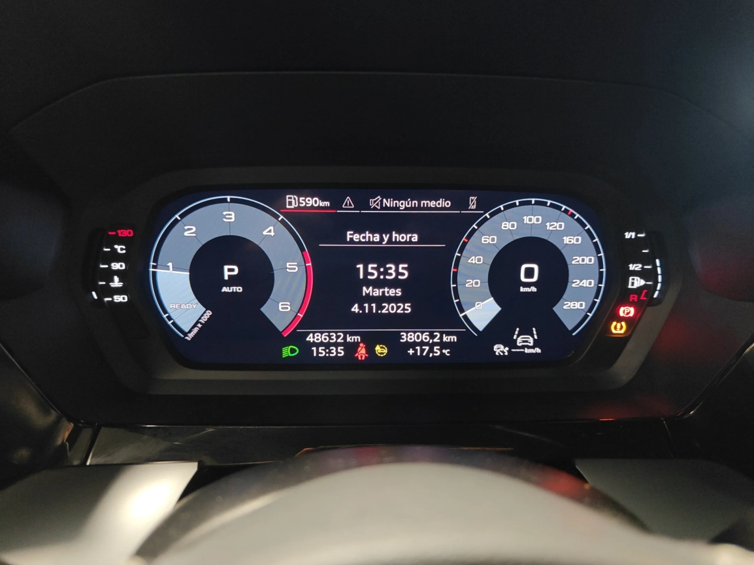 AUDI A3 SEDAN BLACK LINE 35 TDI 110KW S TRONIC - Foto 18