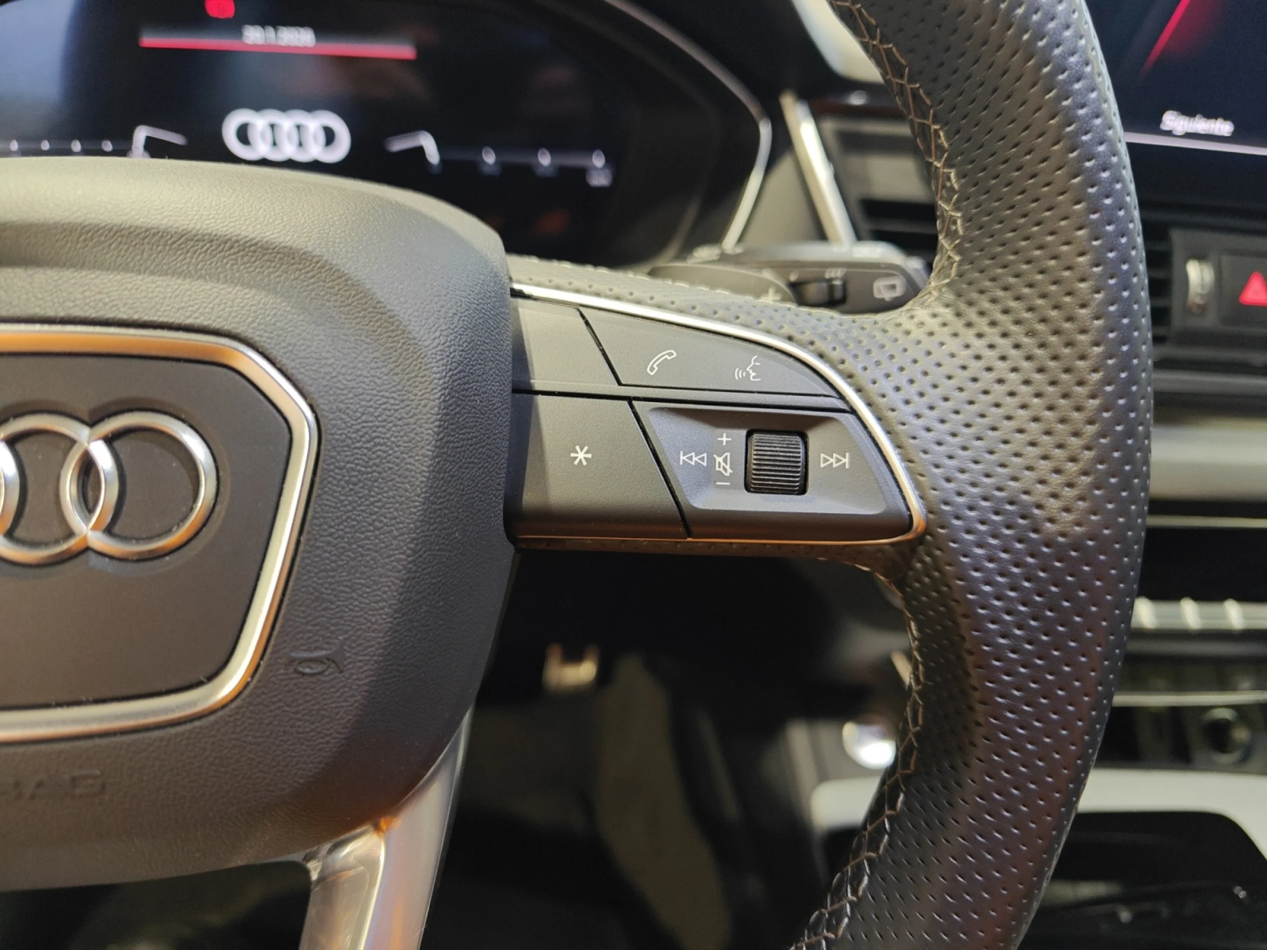 AUDI Q5 SPORTBACK BLACK LINE 40 TDI 150KW QUATTRO ULTRA - Foto 10