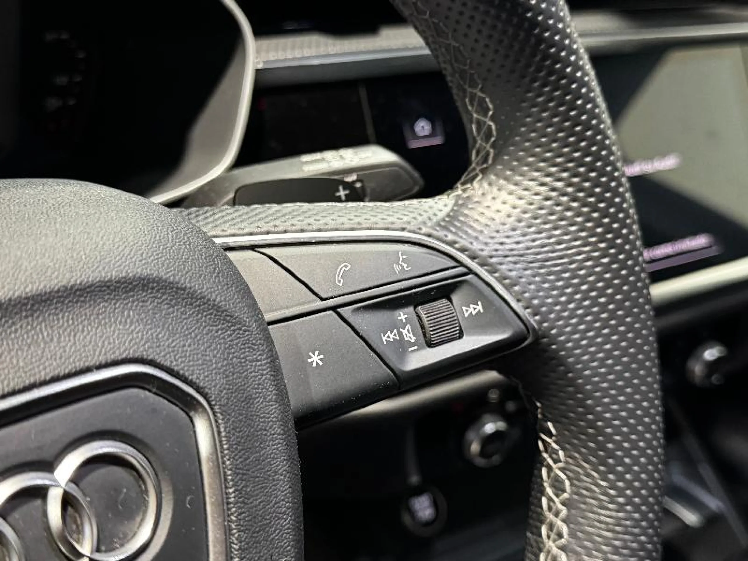 AUDI Q3 35 TFSI 110KW (150CV) S TRONIC - Foto 11