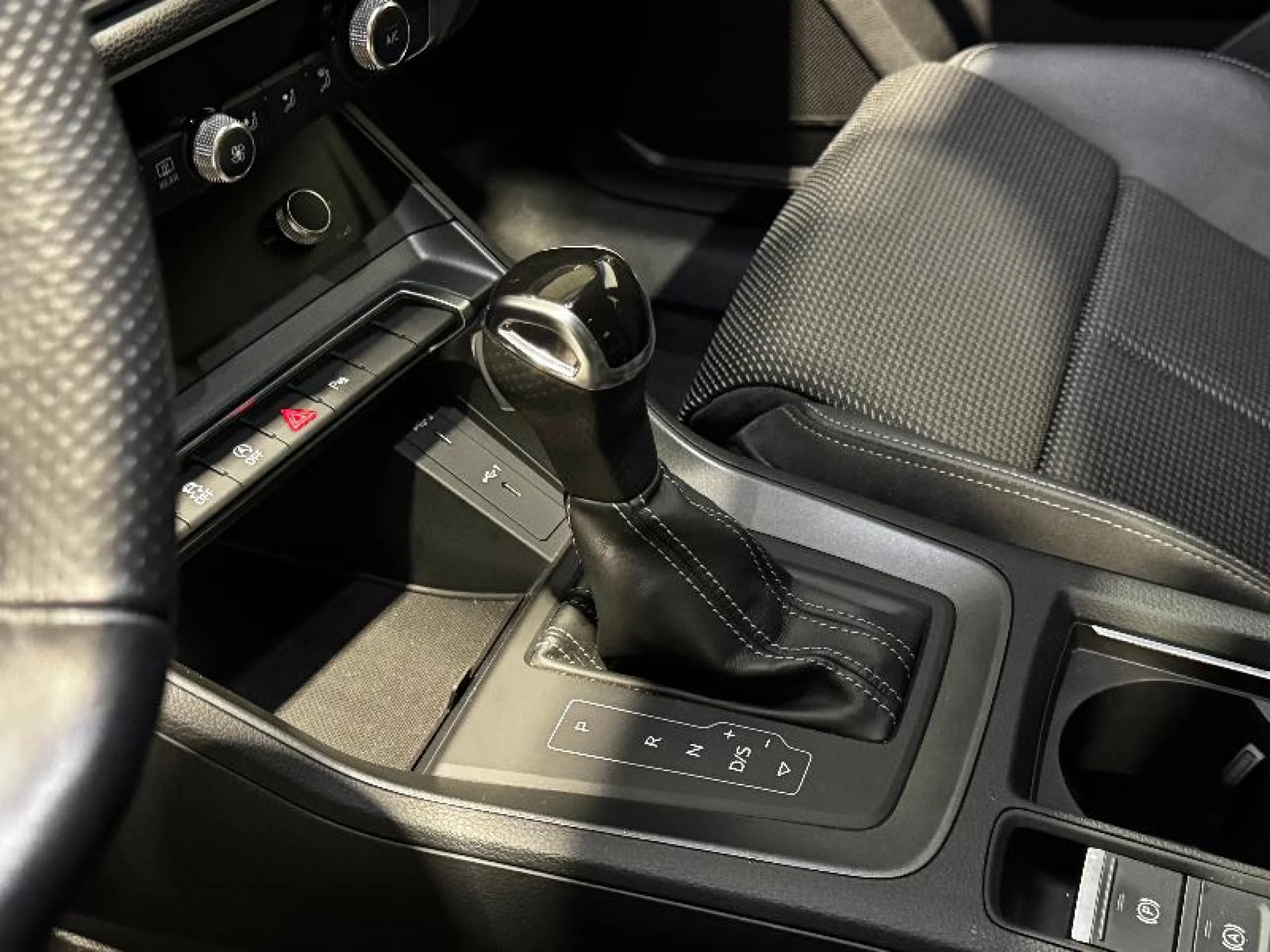 AUDI Q3 35 TFSI 110KW (150CV) S TRONIC - Foto 12