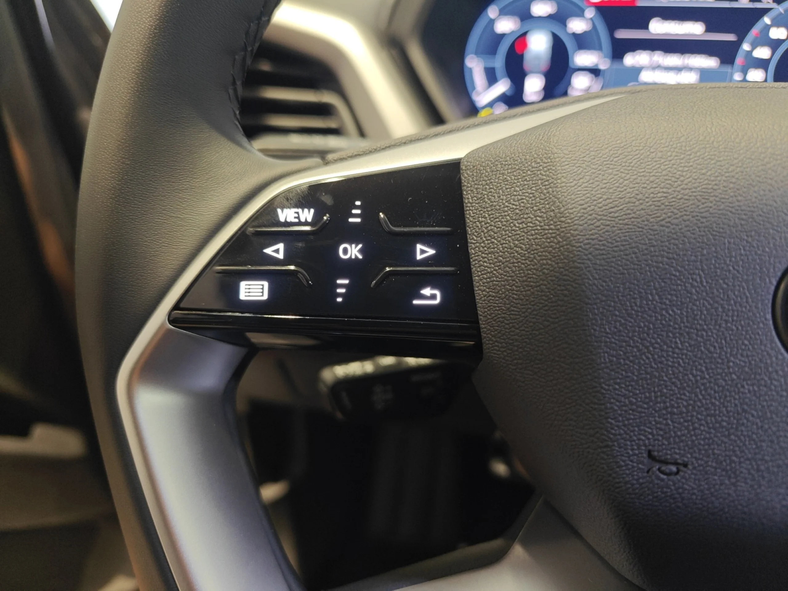 AUDI Q4 SPORTBACK E TRON ADVANCED 40 E TRON 150KW 82KWH - Foto 14