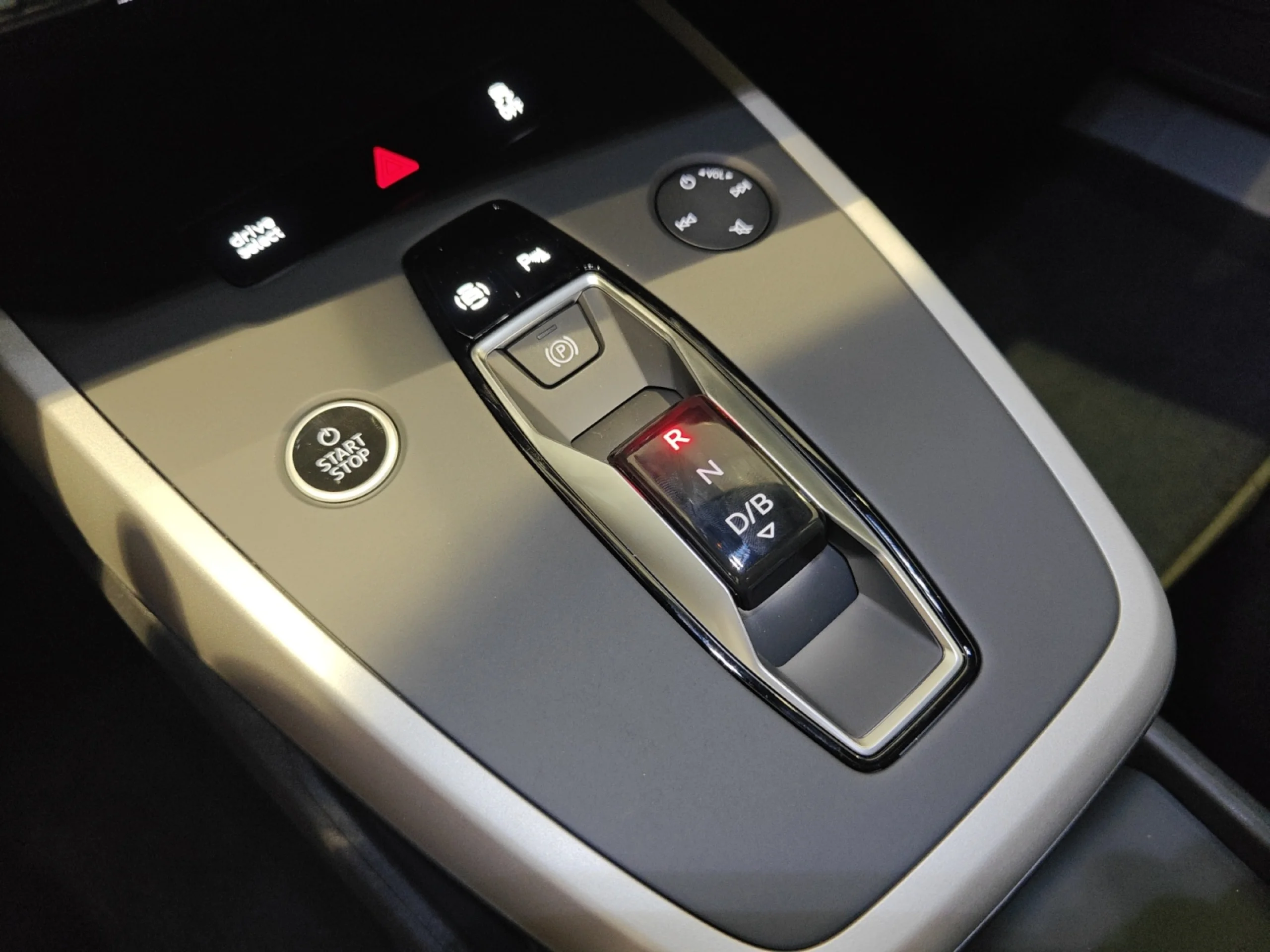 AUDI Q4 SPORTBACK E TRON ADVANCED 40 E TRON 150KW 82KWH - Foto 20