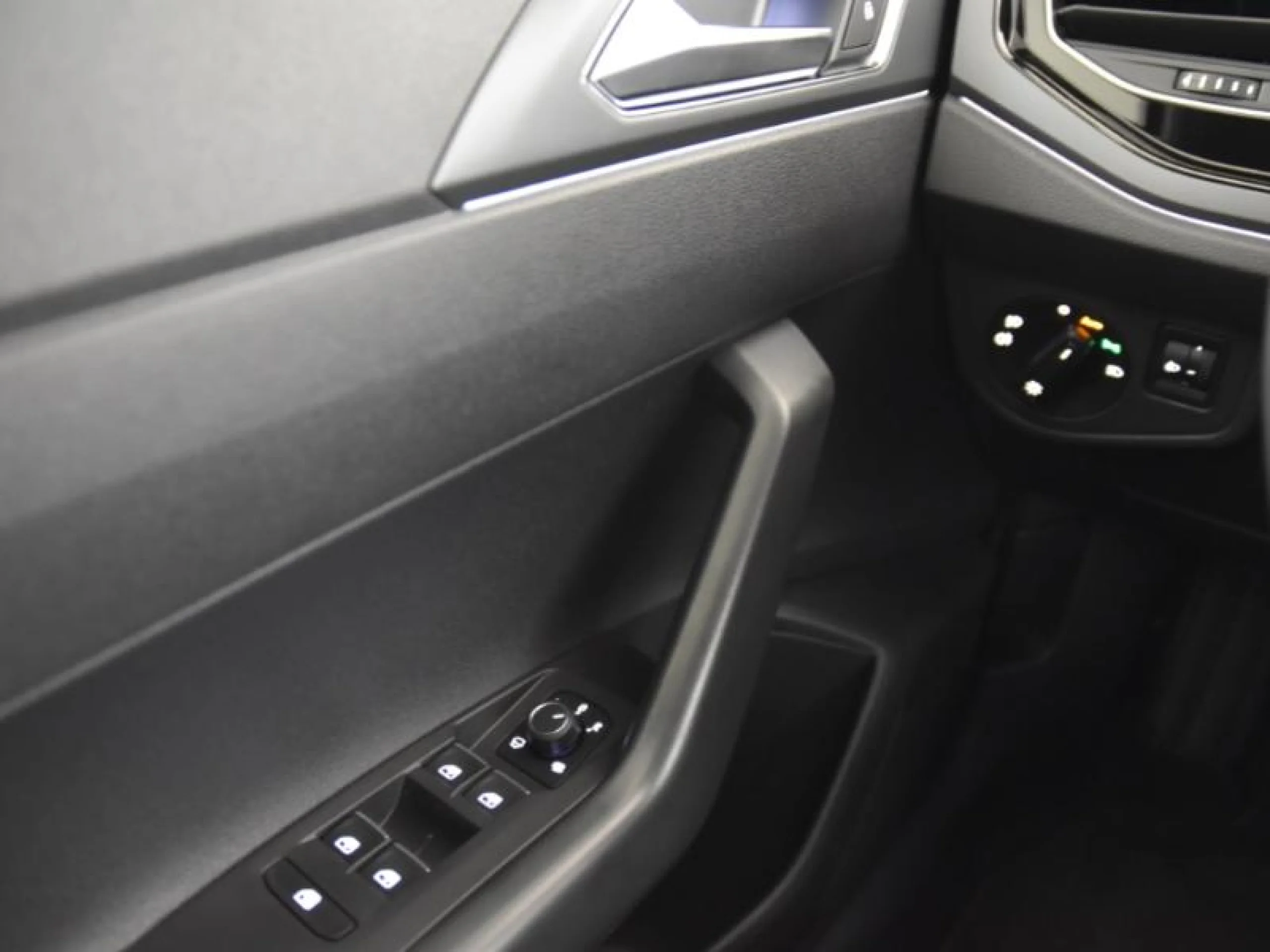 VOLKSWAGEN POLO R LINE 1.0 TSI 81KW (110CV) DSG - Foto 15