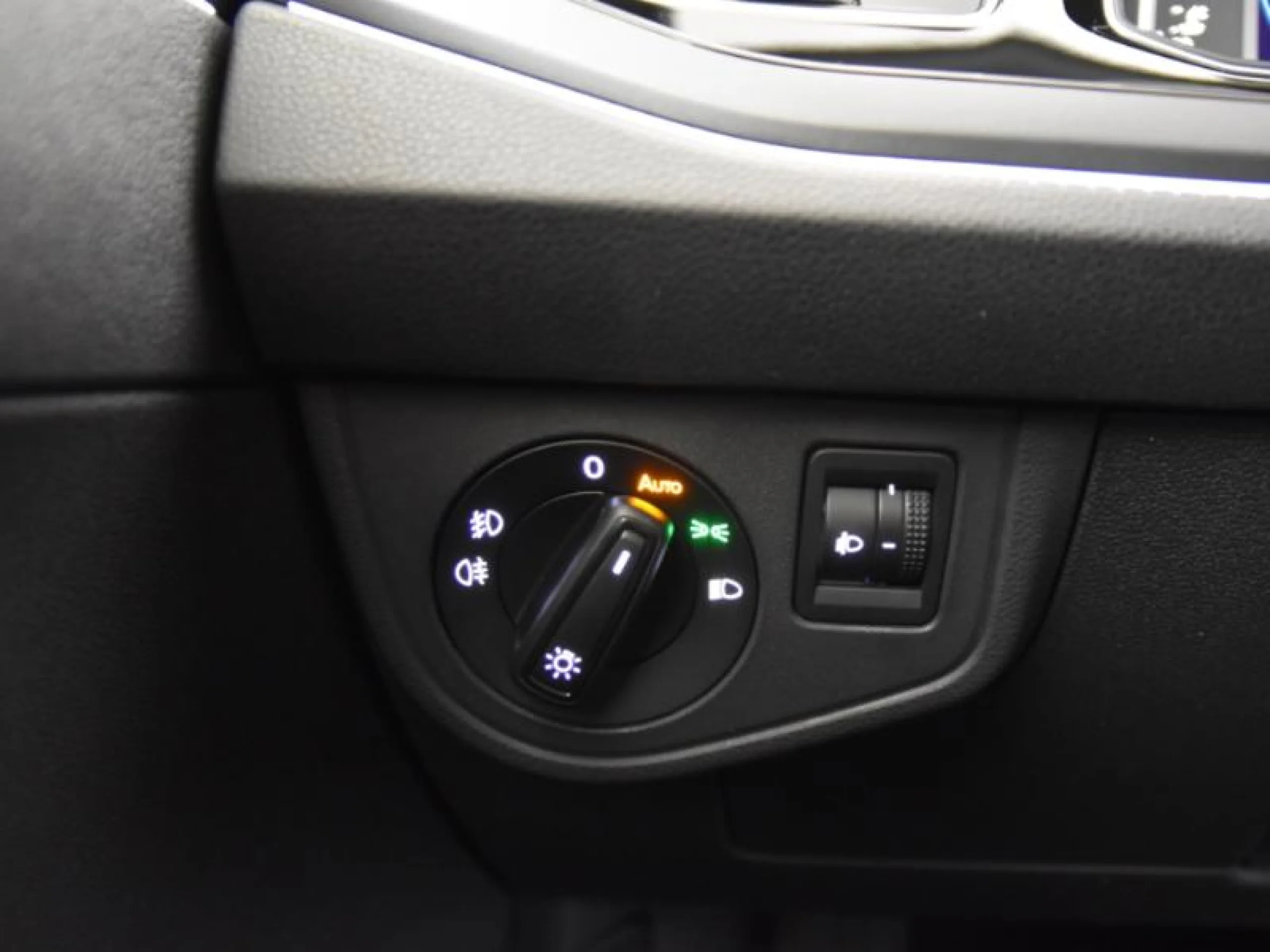 VOLKSWAGEN POLO R LINE 1.0 TSI 81KW (110CV) DSG - Foto 16