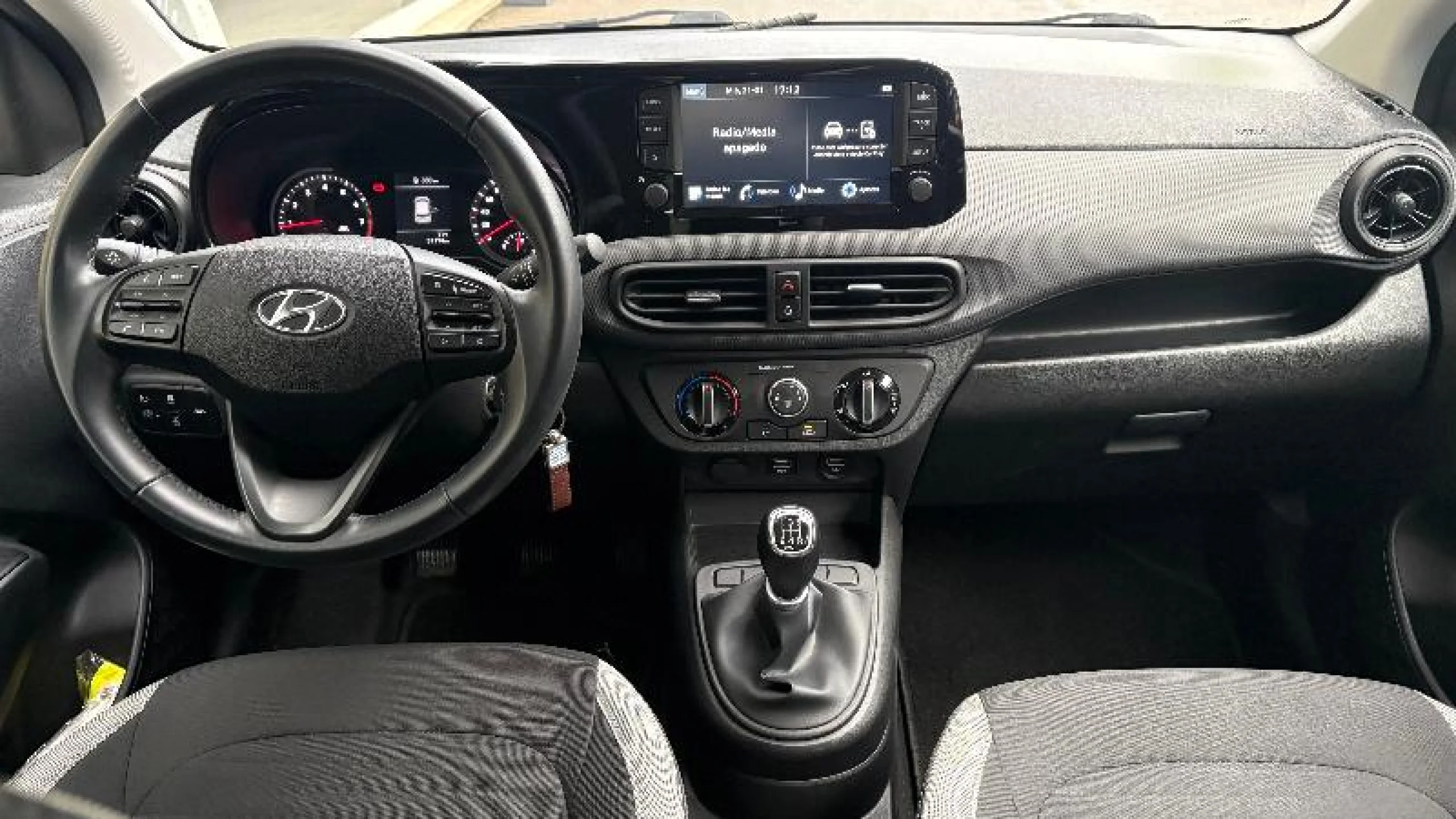 HYUNDAI I10 1.0 KLASS - Foto 11