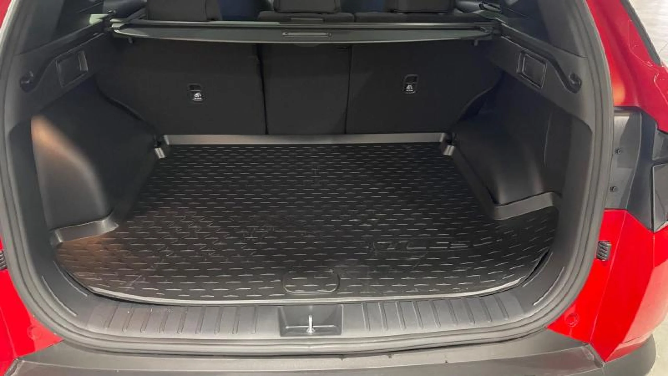 HYUNDAI TUCSON 1.6 CRDI 100KW (136CV) 48V TECNO SKY - Foto 32