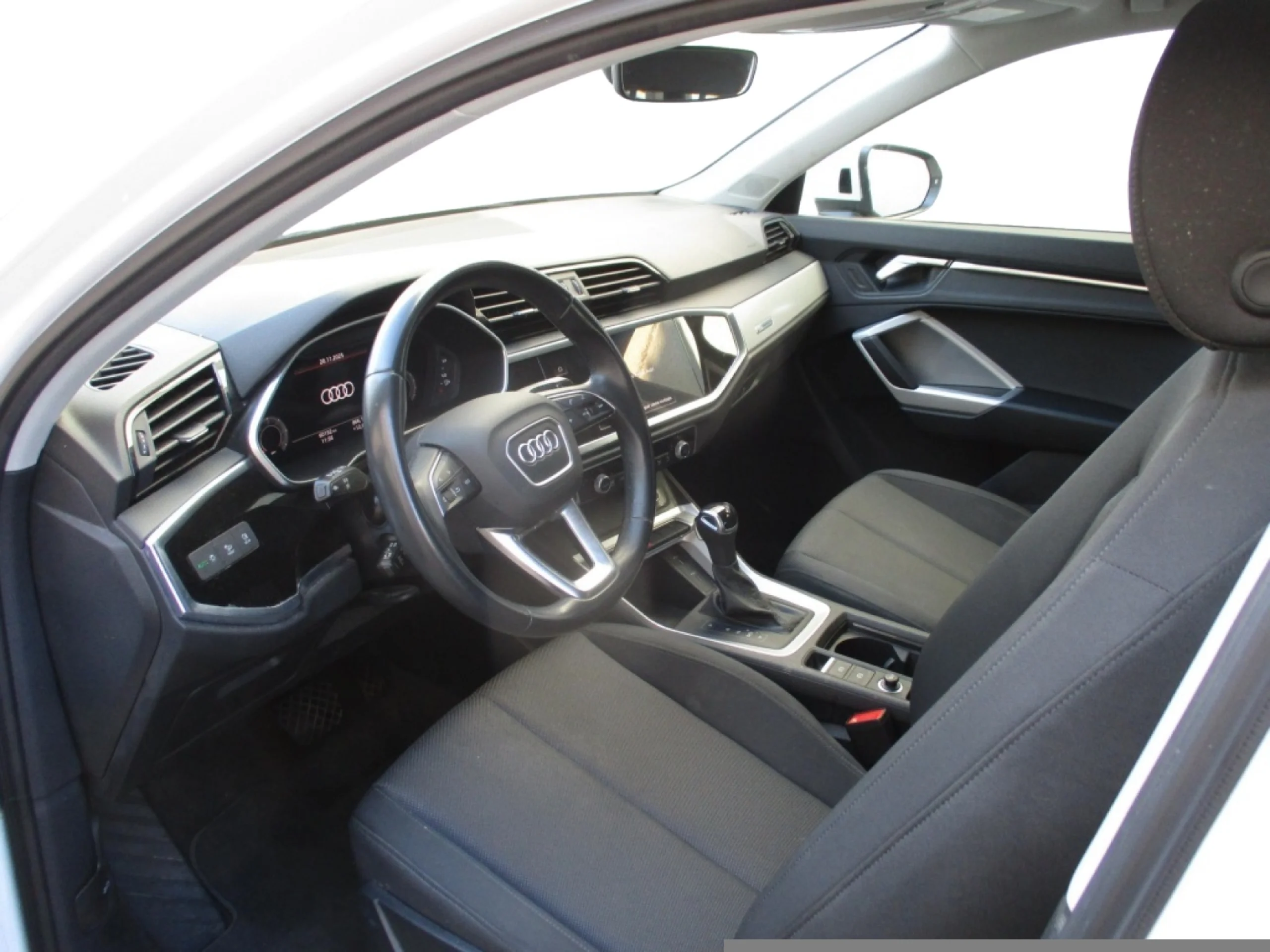 AUDI Q3 ADVANCED 35 TDI 110KW (150CV) S TRONIC - Foto 3