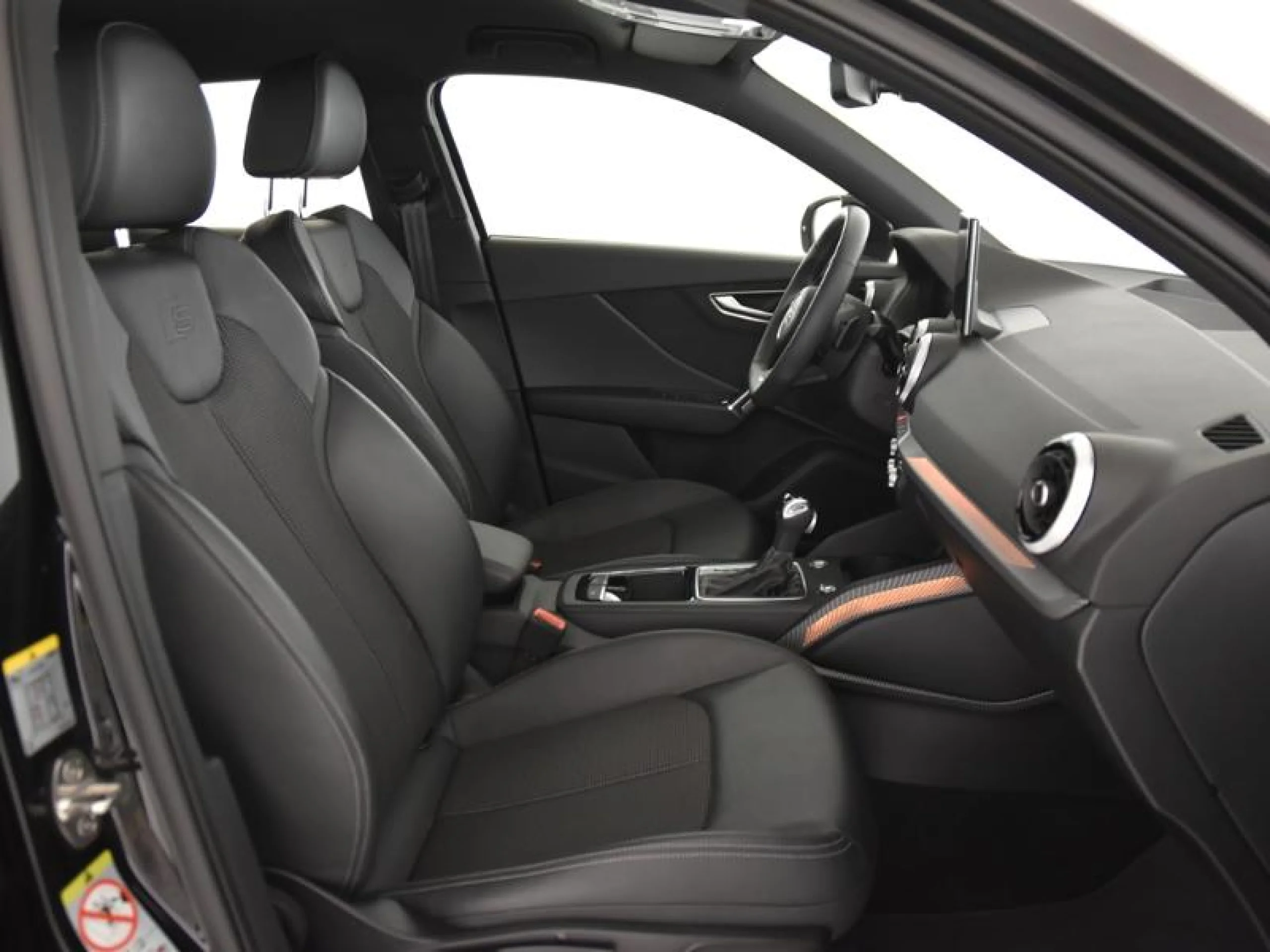 AUDI Q2 ADRENALIN 35 TFSI 110KW (150CV) S TRONIC - Foto 5