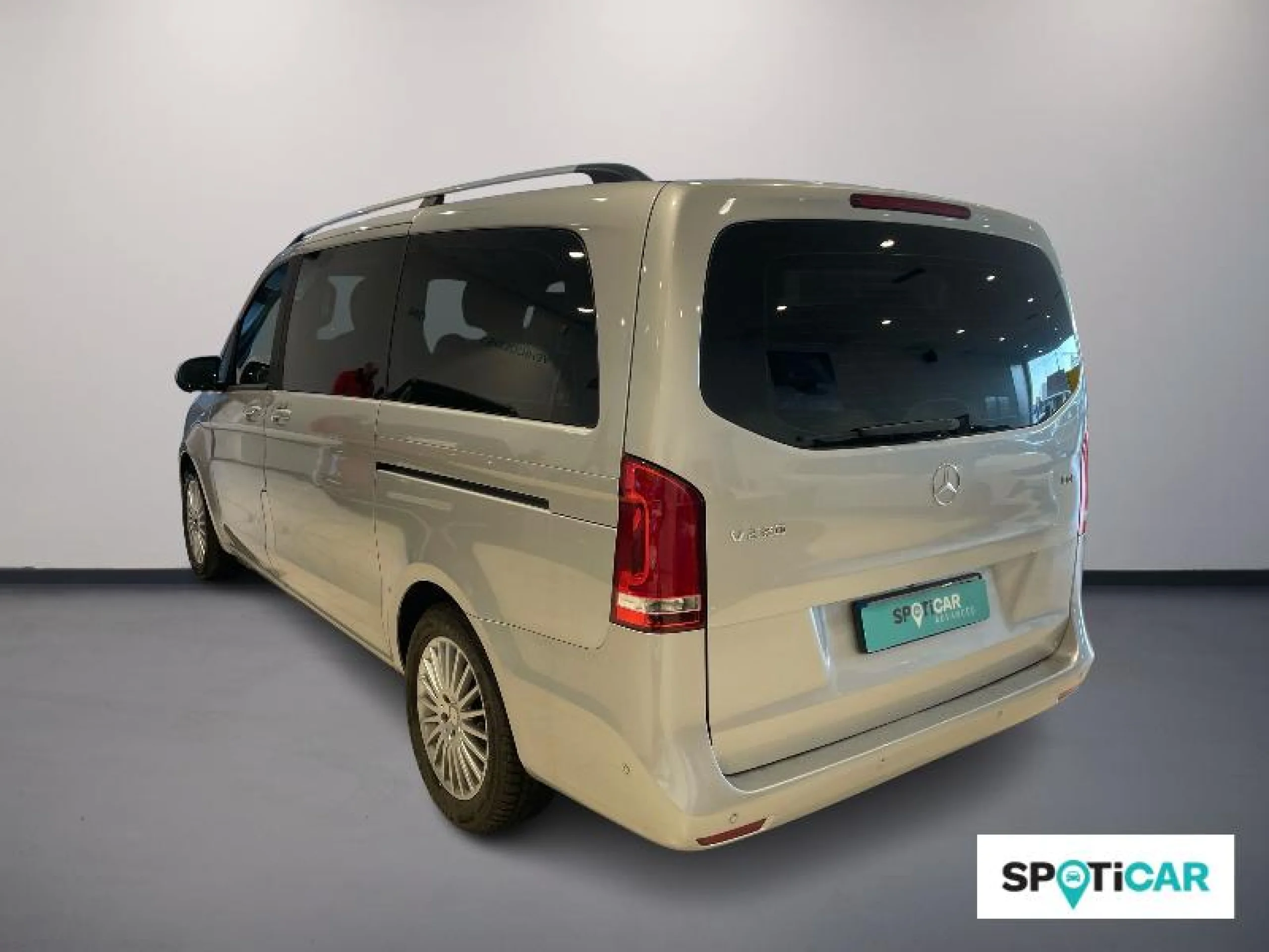 MERCEDES-BENZ Clase v 220 CDI AVANTGARDE LARGO - Foto 6