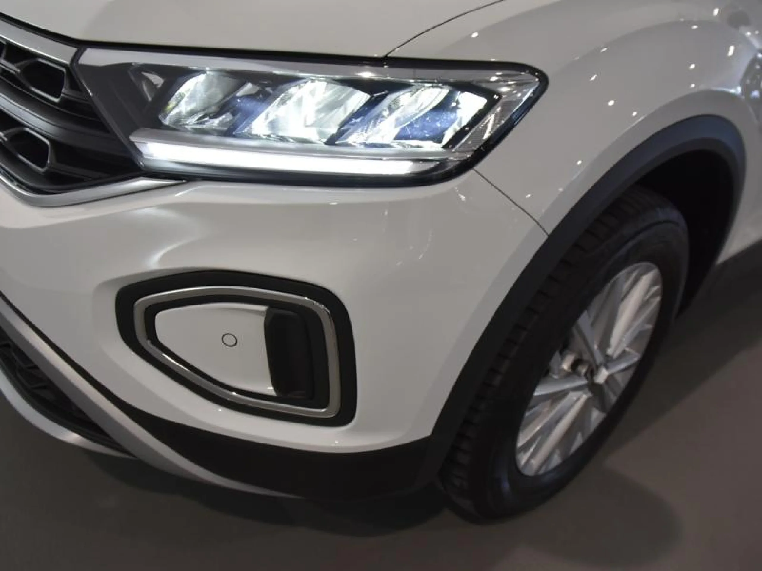 VOLKSWAGEN T ROC T ROC 2.0 TDI 85KW (116CV) - Foto 18