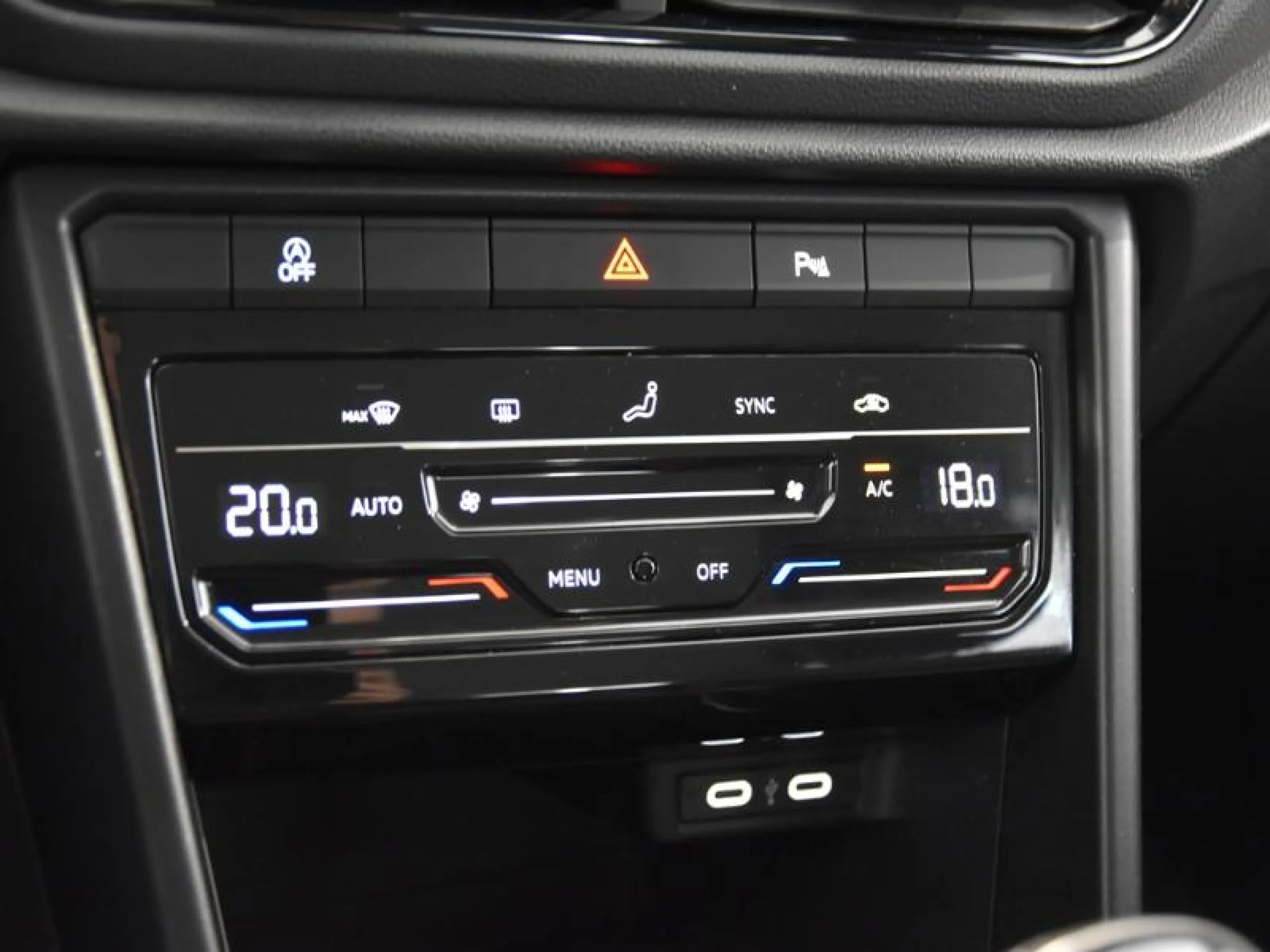 VOLKSWAGEN T ROC T ROC 2.0 TDI 85KW (116CV) - Foto 11