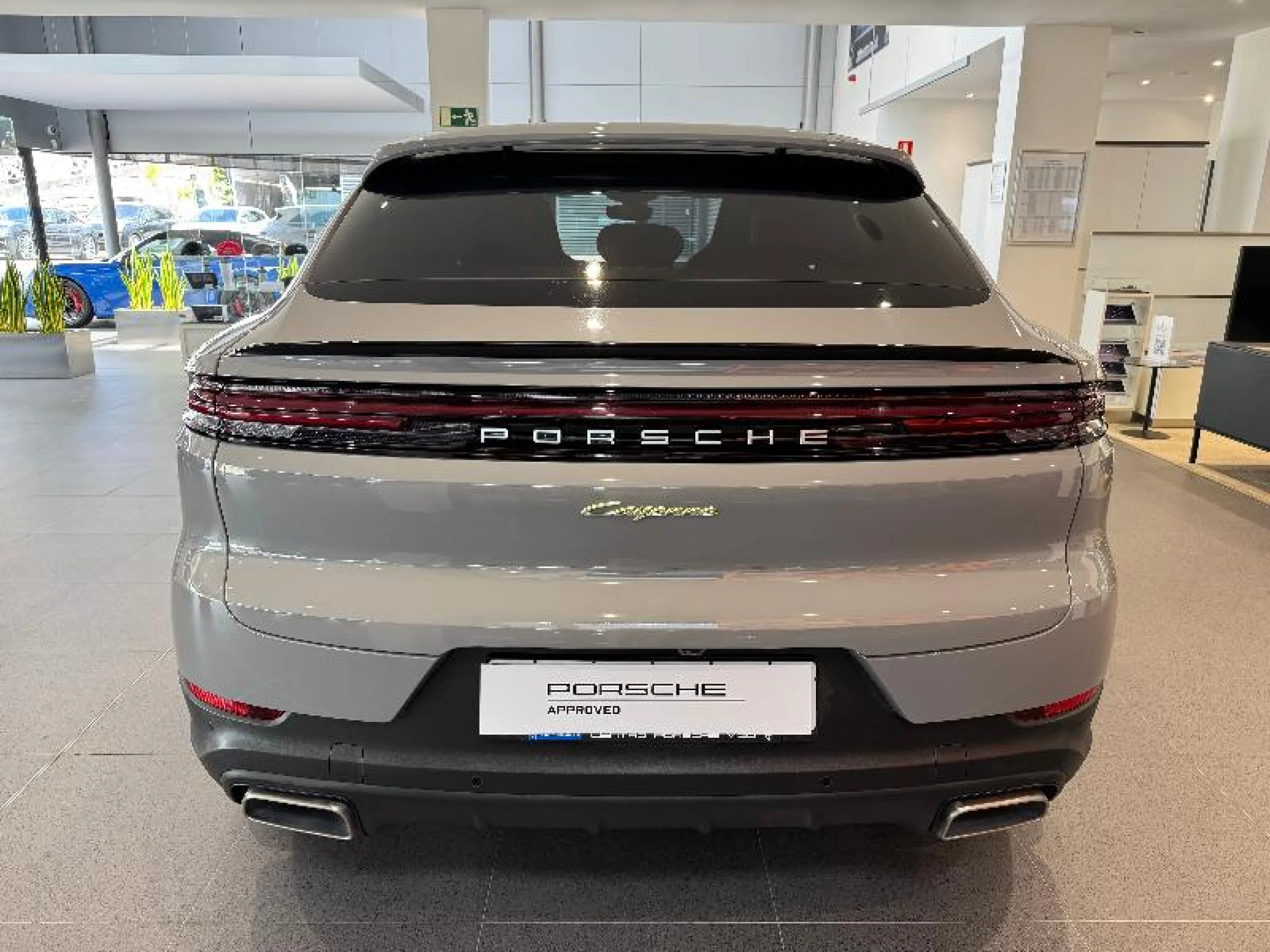 PORSCHE CAYENNE COUPE E HYBRID - Foto 4