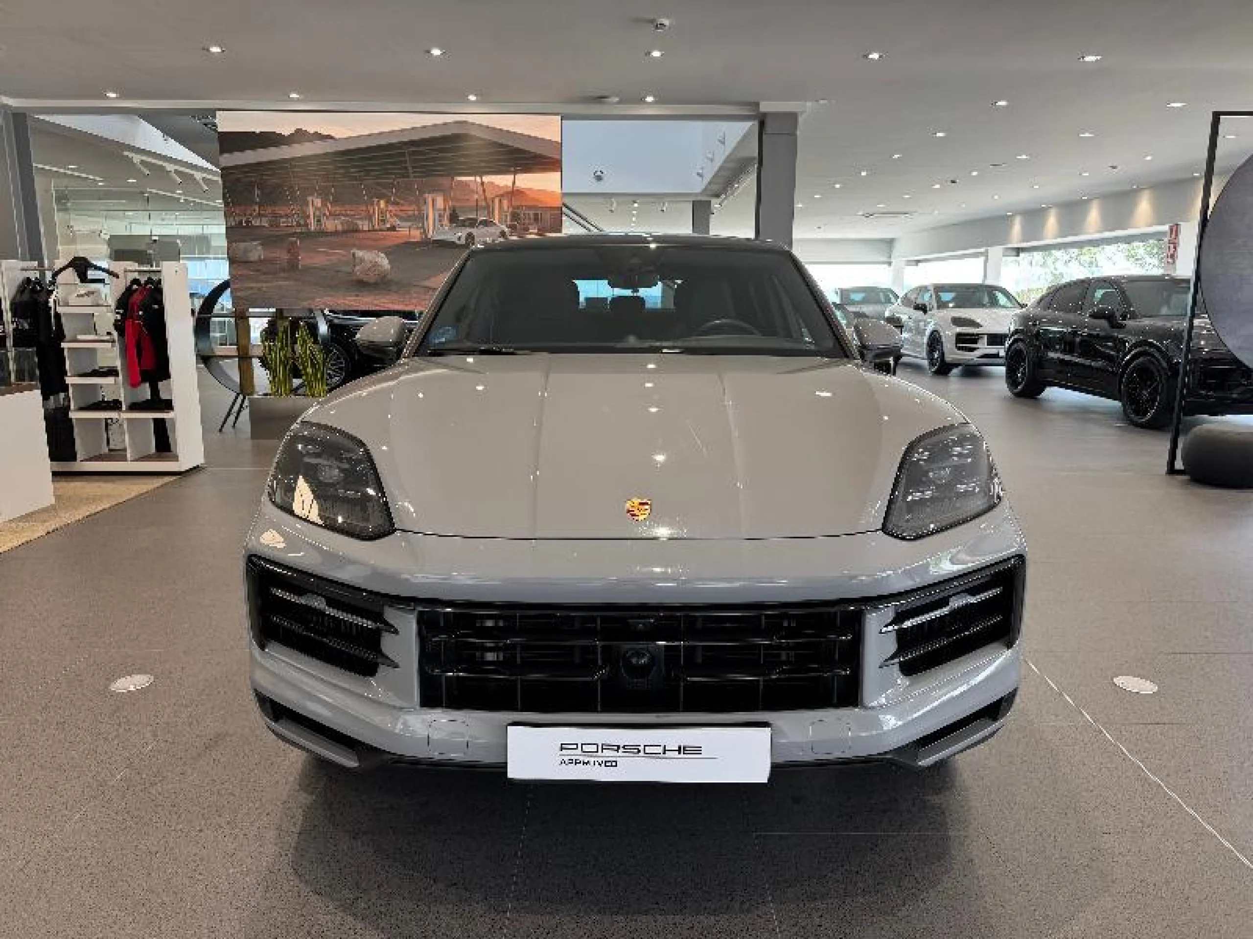PORSCHE CAYENNE COUPE E HYBRID - Foto 8