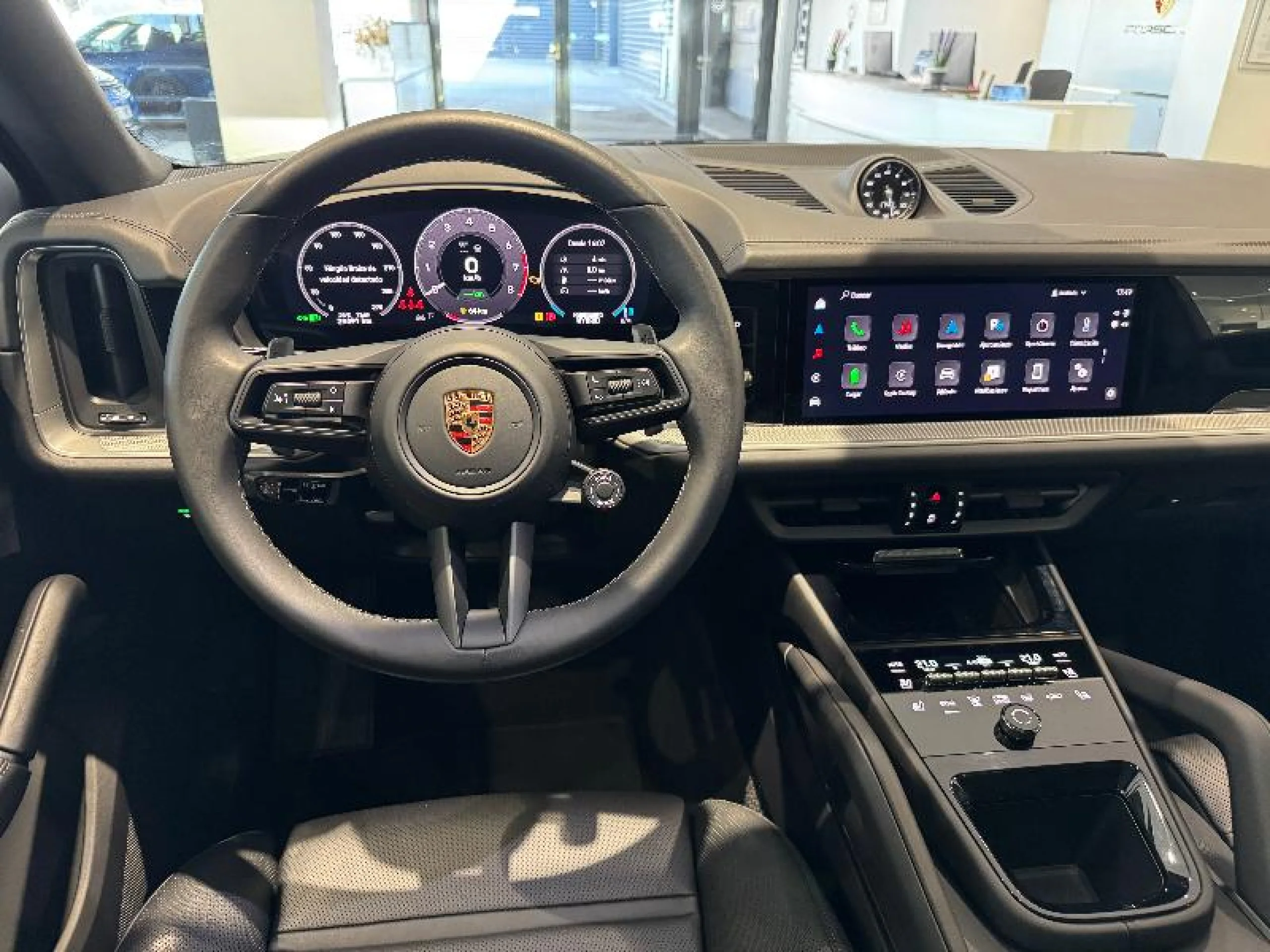 PORSCHE CAYENNE COUPE E HYBRID - Foto 11