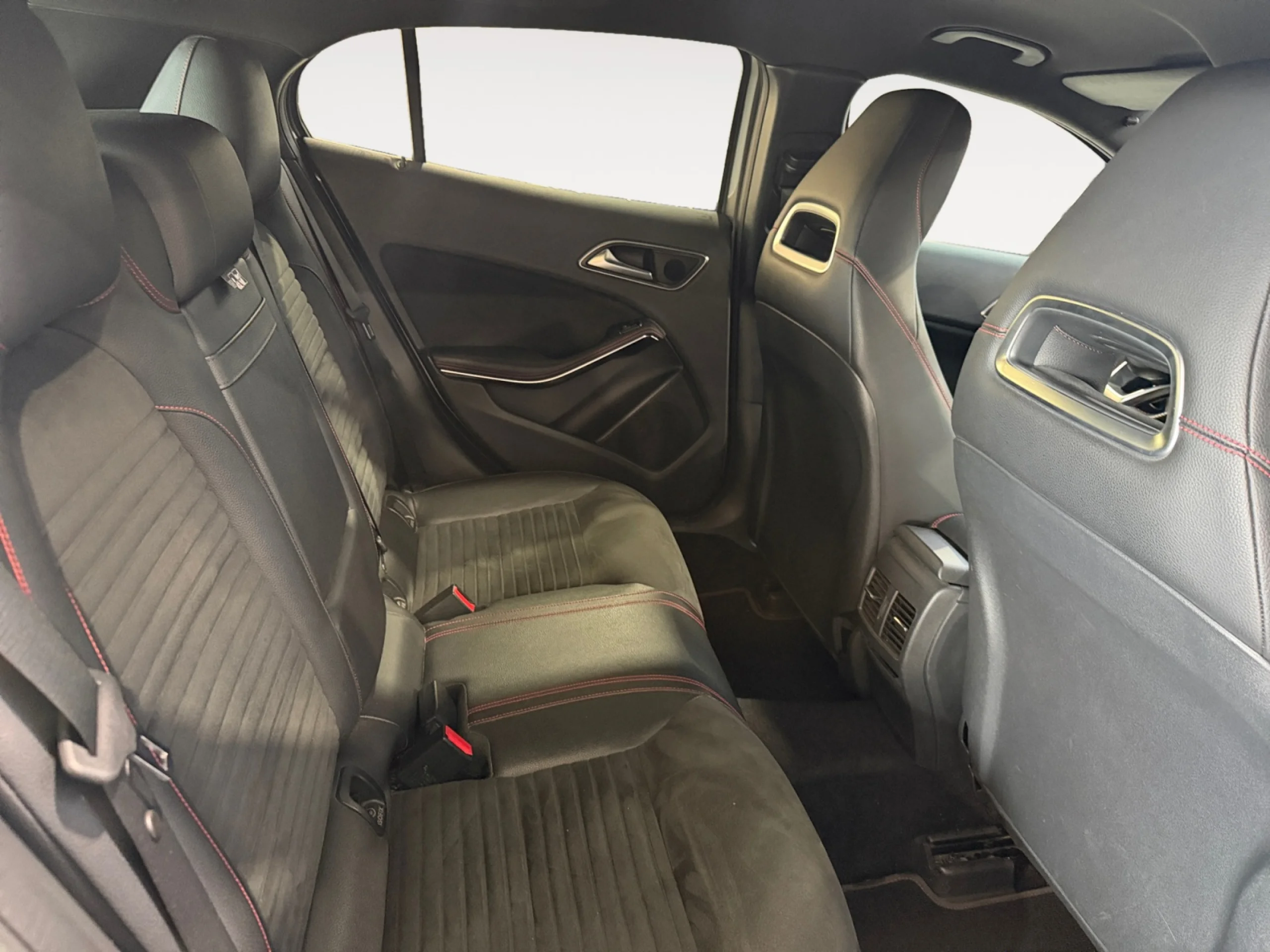 MERCEDES-BENZ Clase gla GLA 200 D STYLE - Foto 6