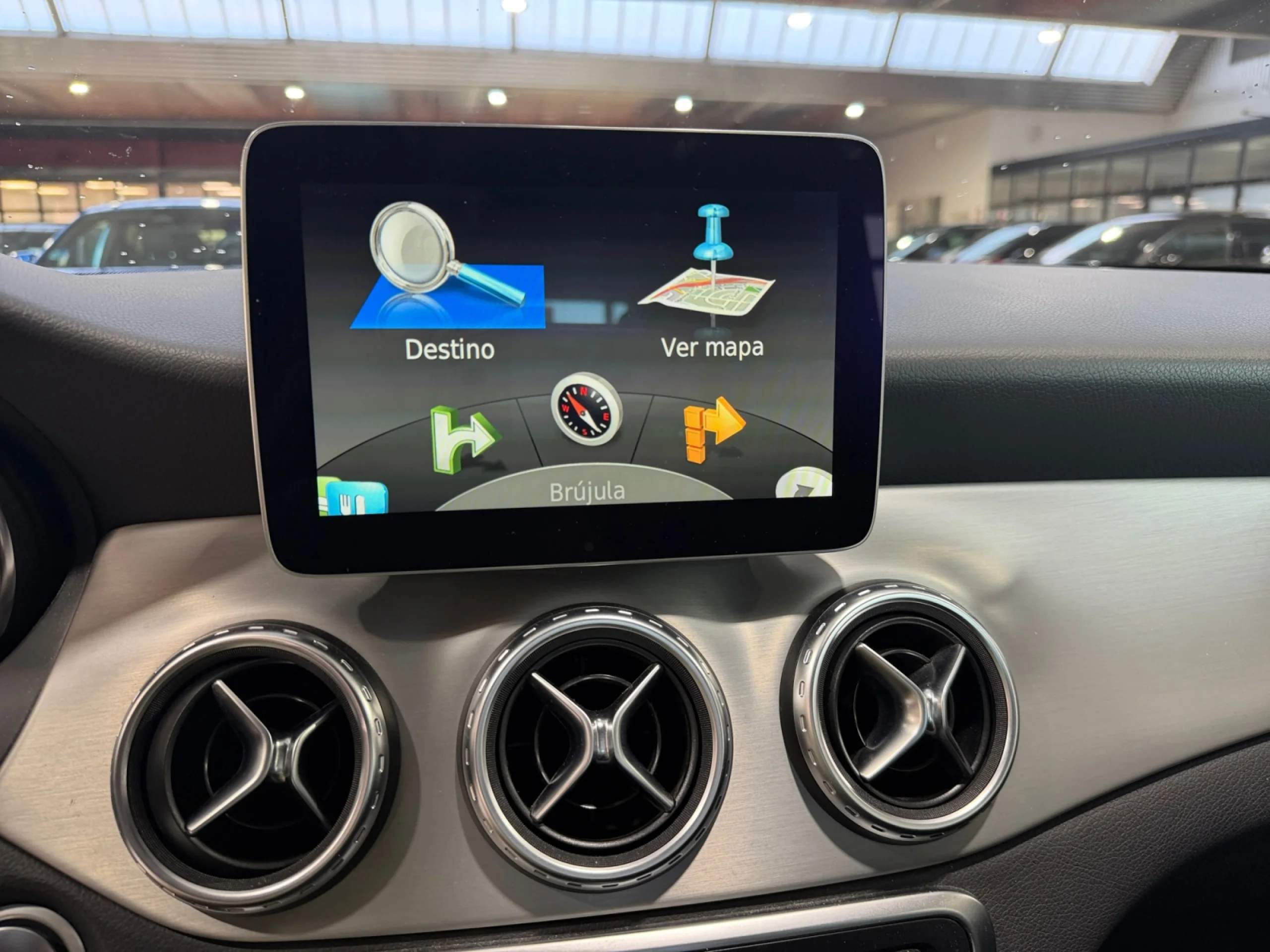 MERCEDES-BENZ Clase gla GLA 200 D STYLE - Foto 17