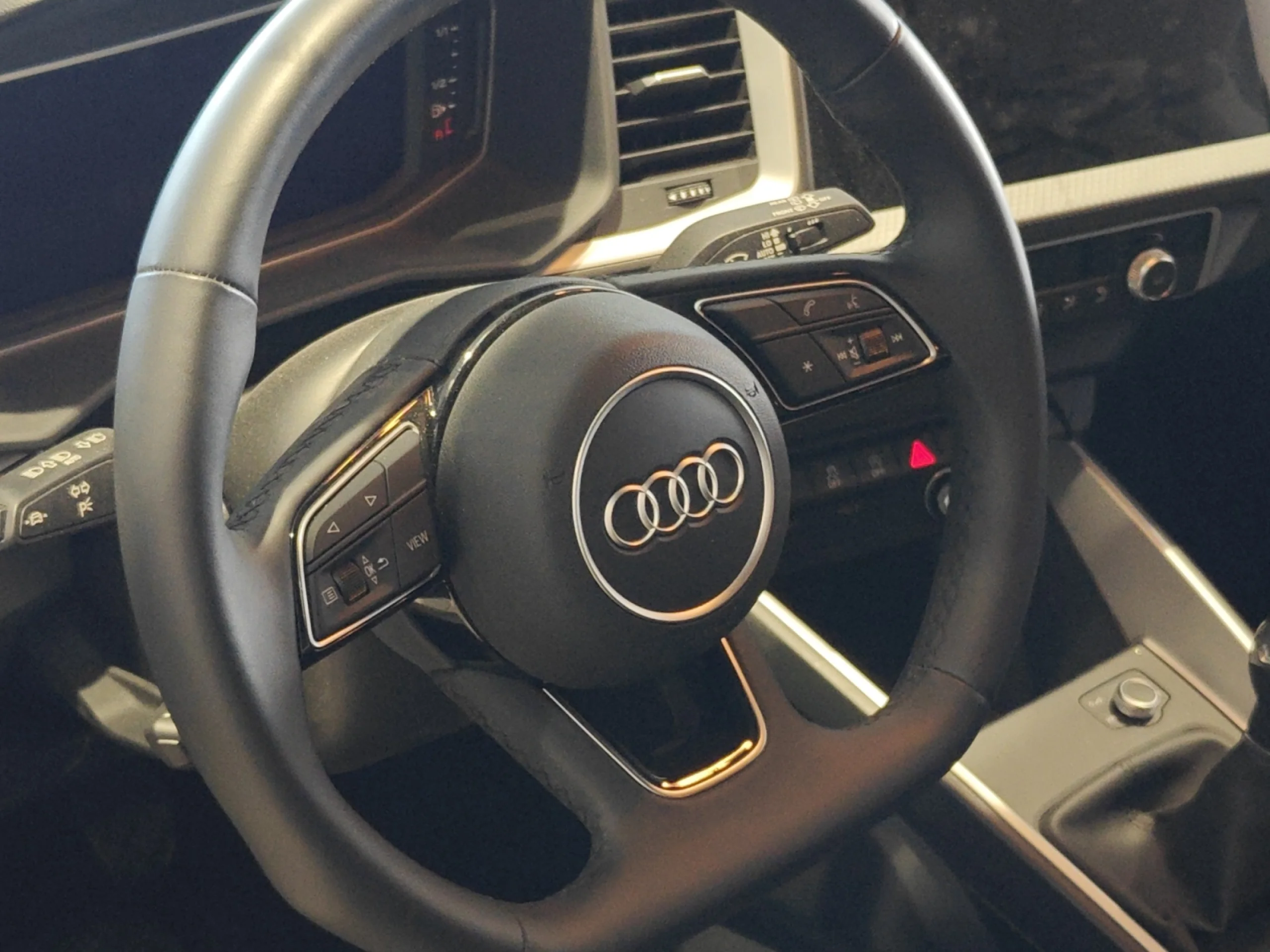 AUDI A1 SPORTBACK ADRENALIN 30 TFSI 81KW (110CV) - Foto 12