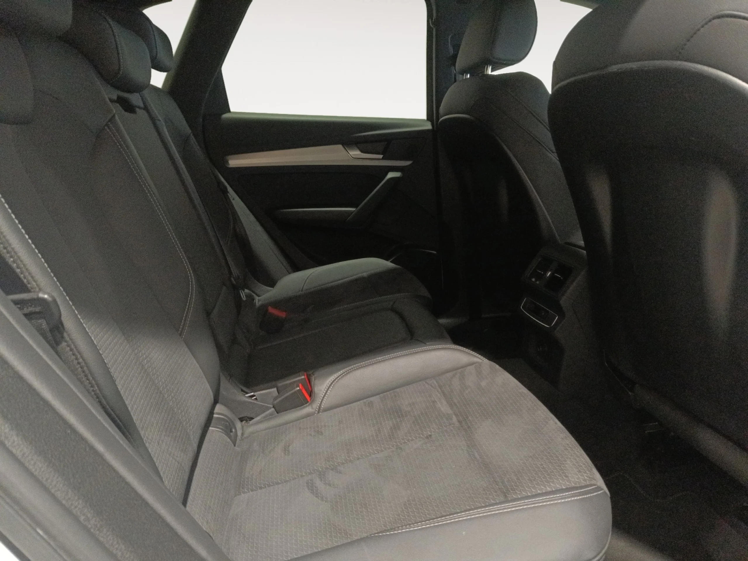 AUDI Q5 BLACK LINE TDI QUATTRO 150KW S TRONIC - Foto 6