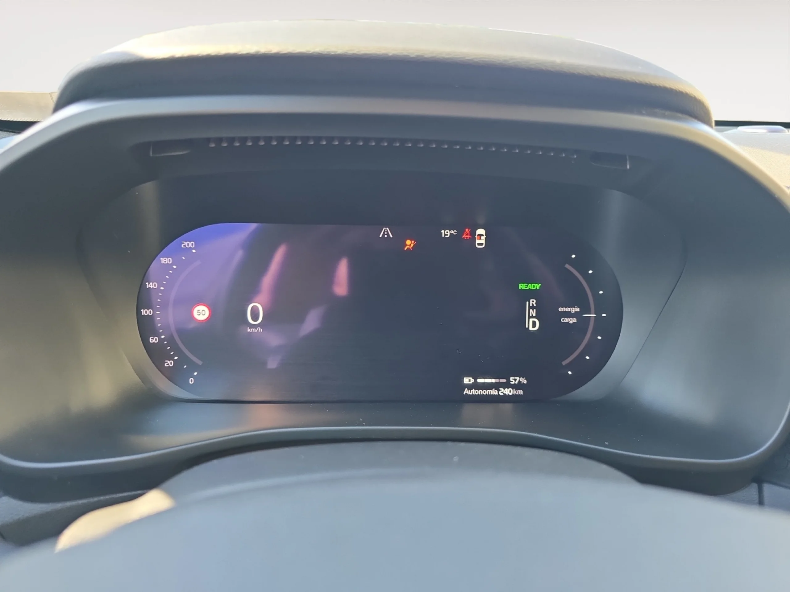VOLVO XC40 RECHARGE ELÉCTRICO CORE AUTO - Foto 7