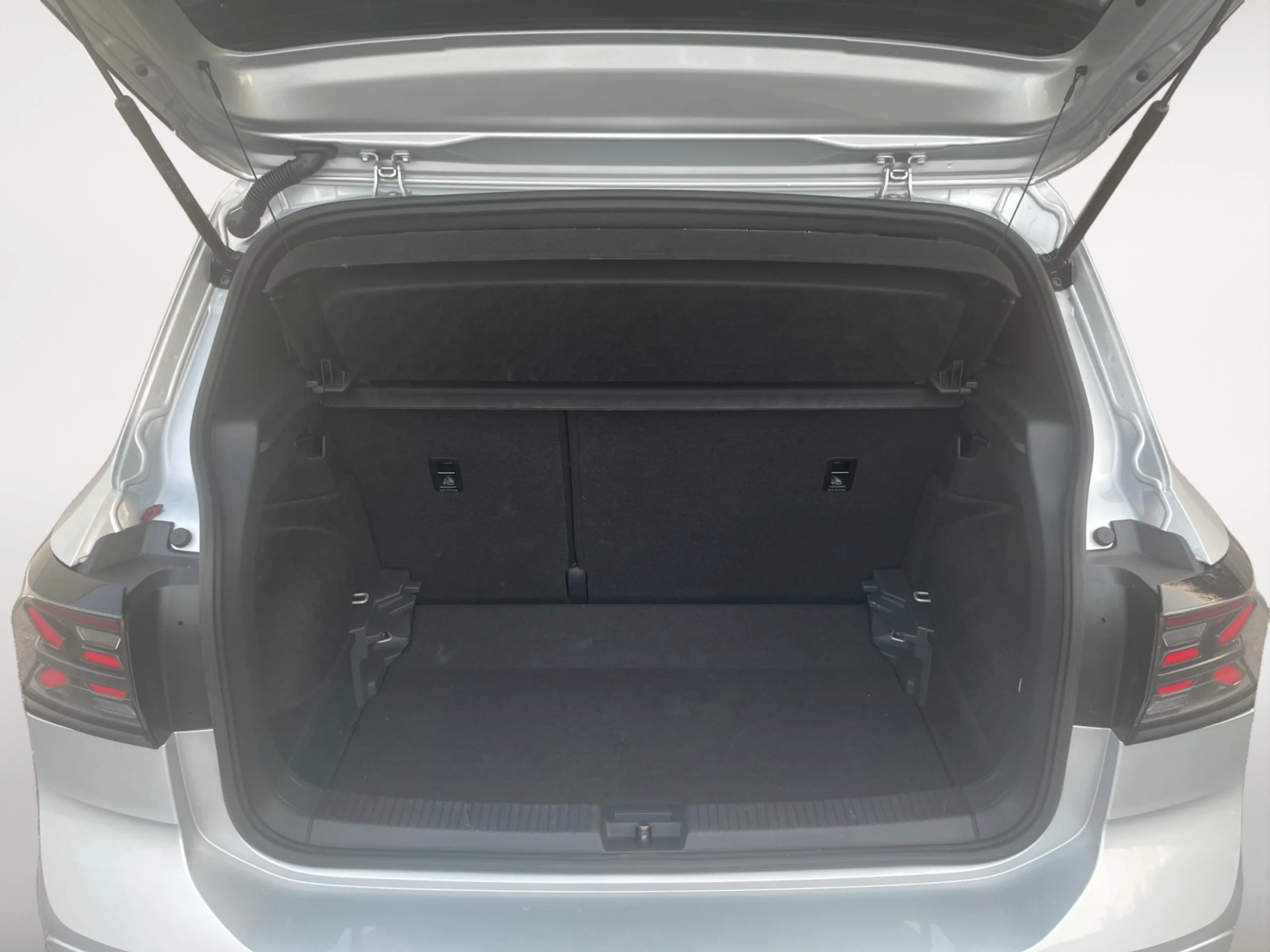 VOLKSWAGEN T CROSS R LINE 1.5 TSI 110KW (150CV) DSG - Foto 7