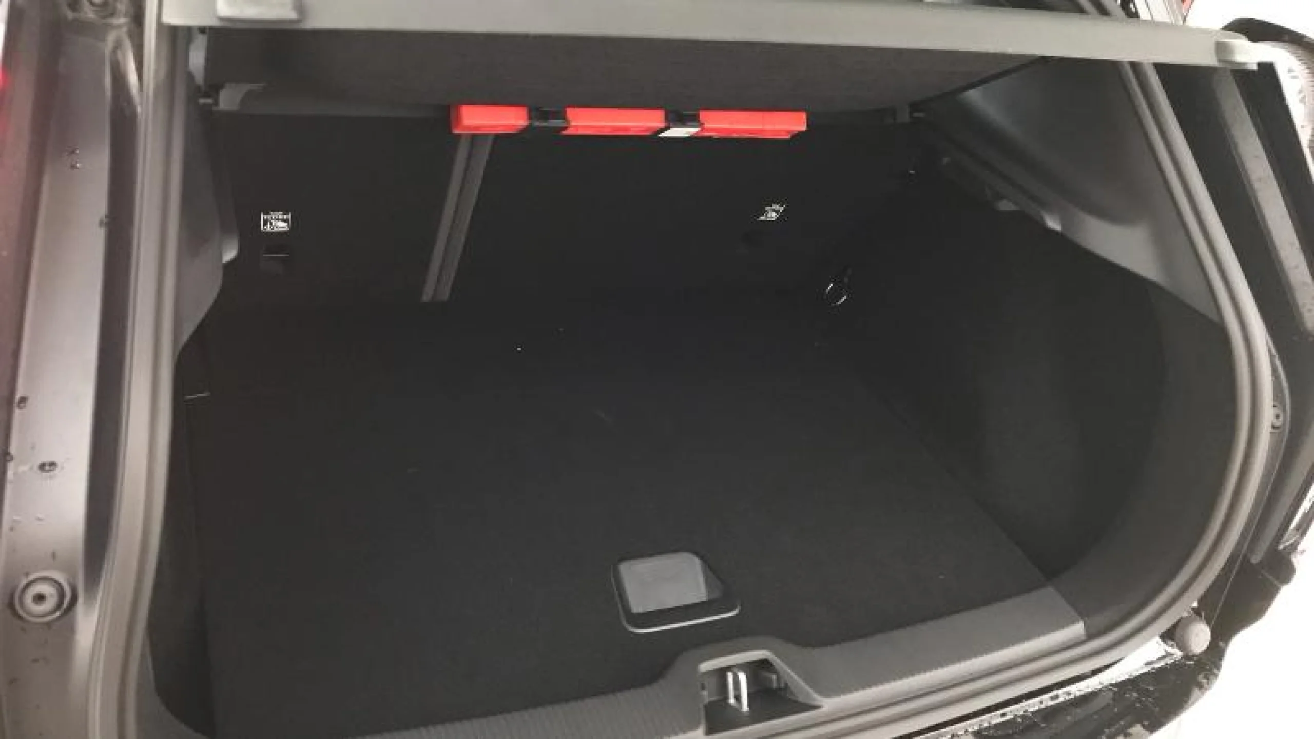 VOLVO EX30 SINGLE MOTOR EXTENDED RANGE ULTRA AUTO - Foto 11