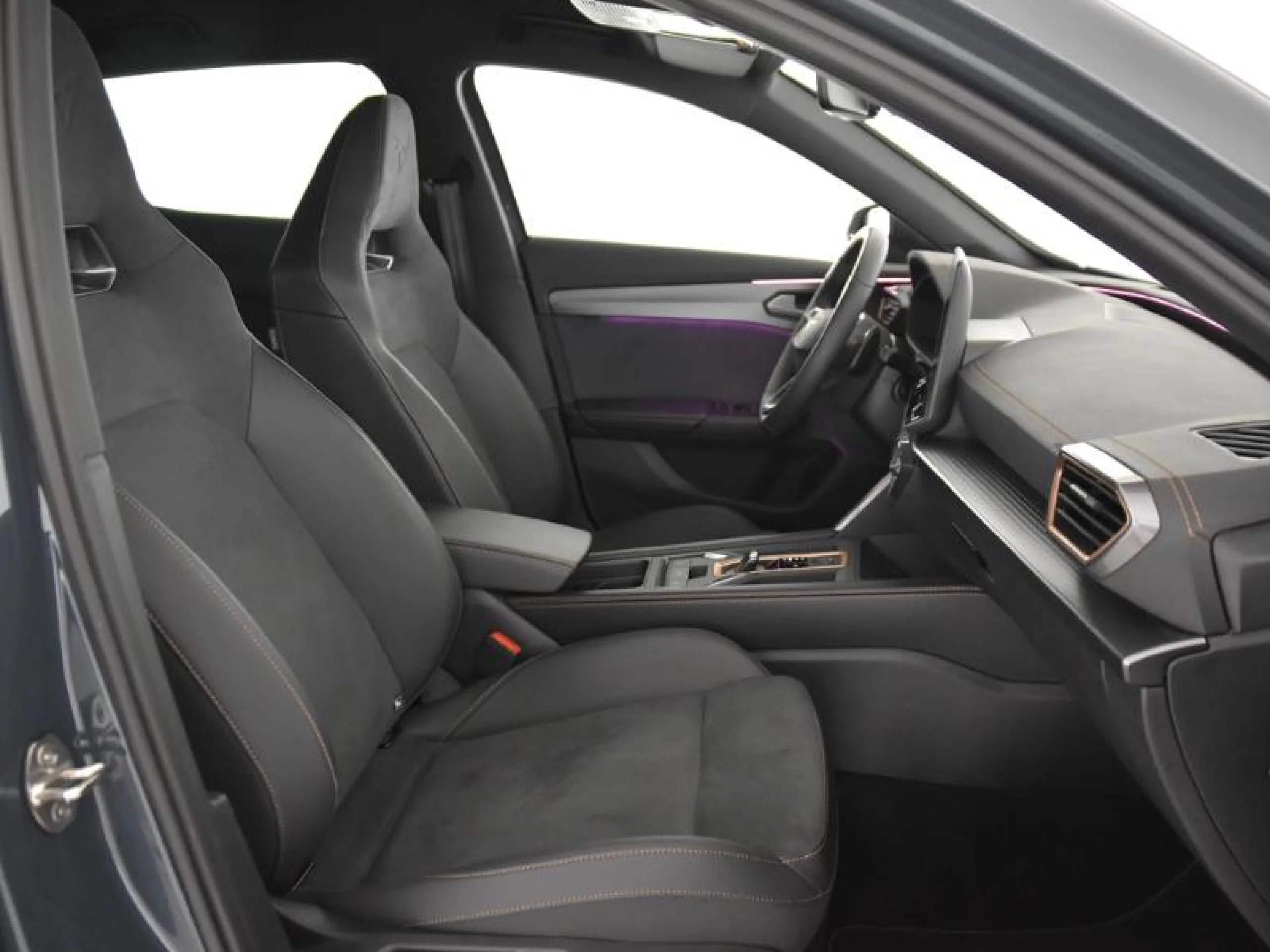 CUPRA FORMENTOR 1.5 TSI E HYBRID 150KW (204 CV) DSG - Foto 5