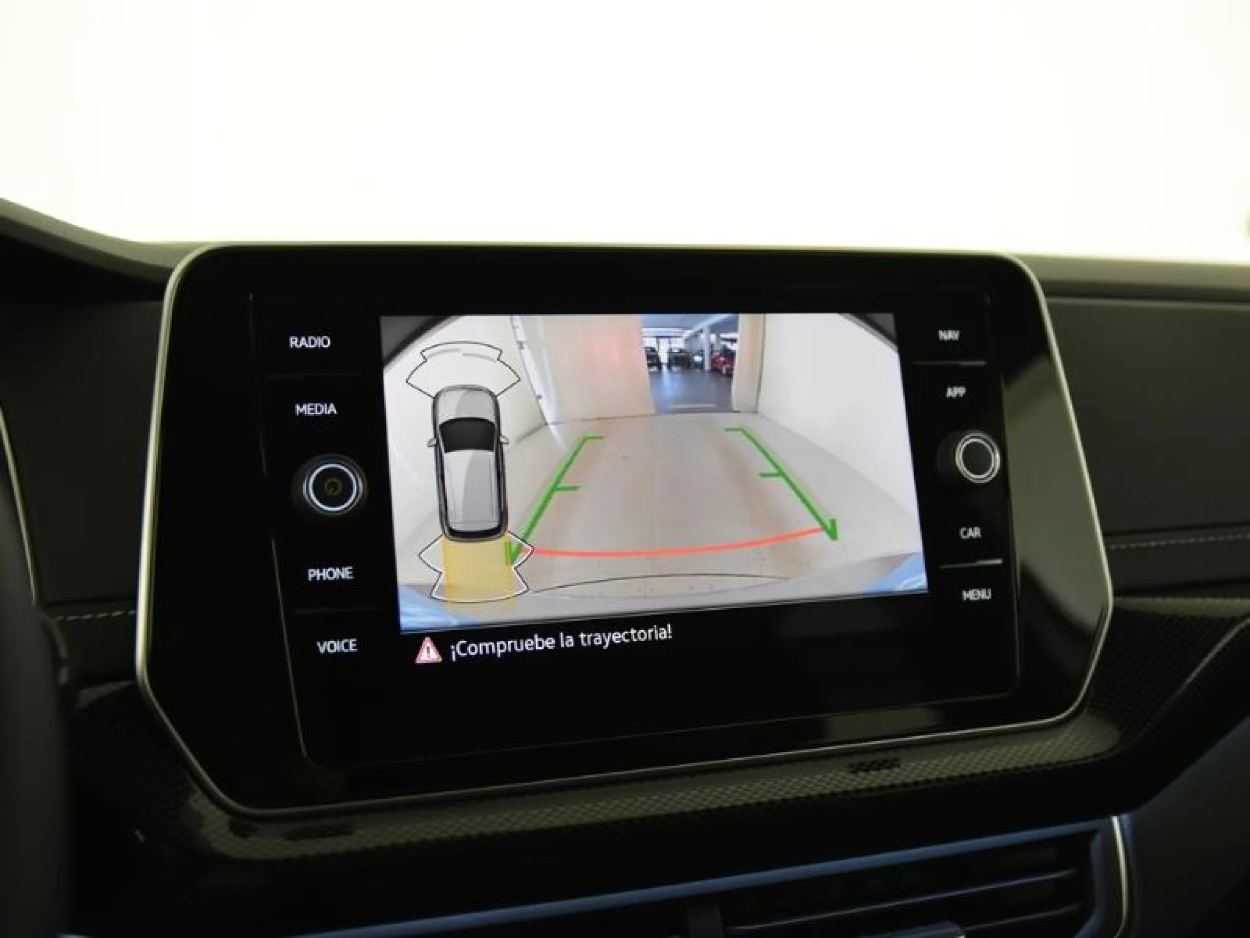 VOLKSWAGEN T CROSS T CROSS R LINE 1.0 TSI 85 KW (115 CV)  AUTOM TICO DSG 7 VEL. - Foto 13