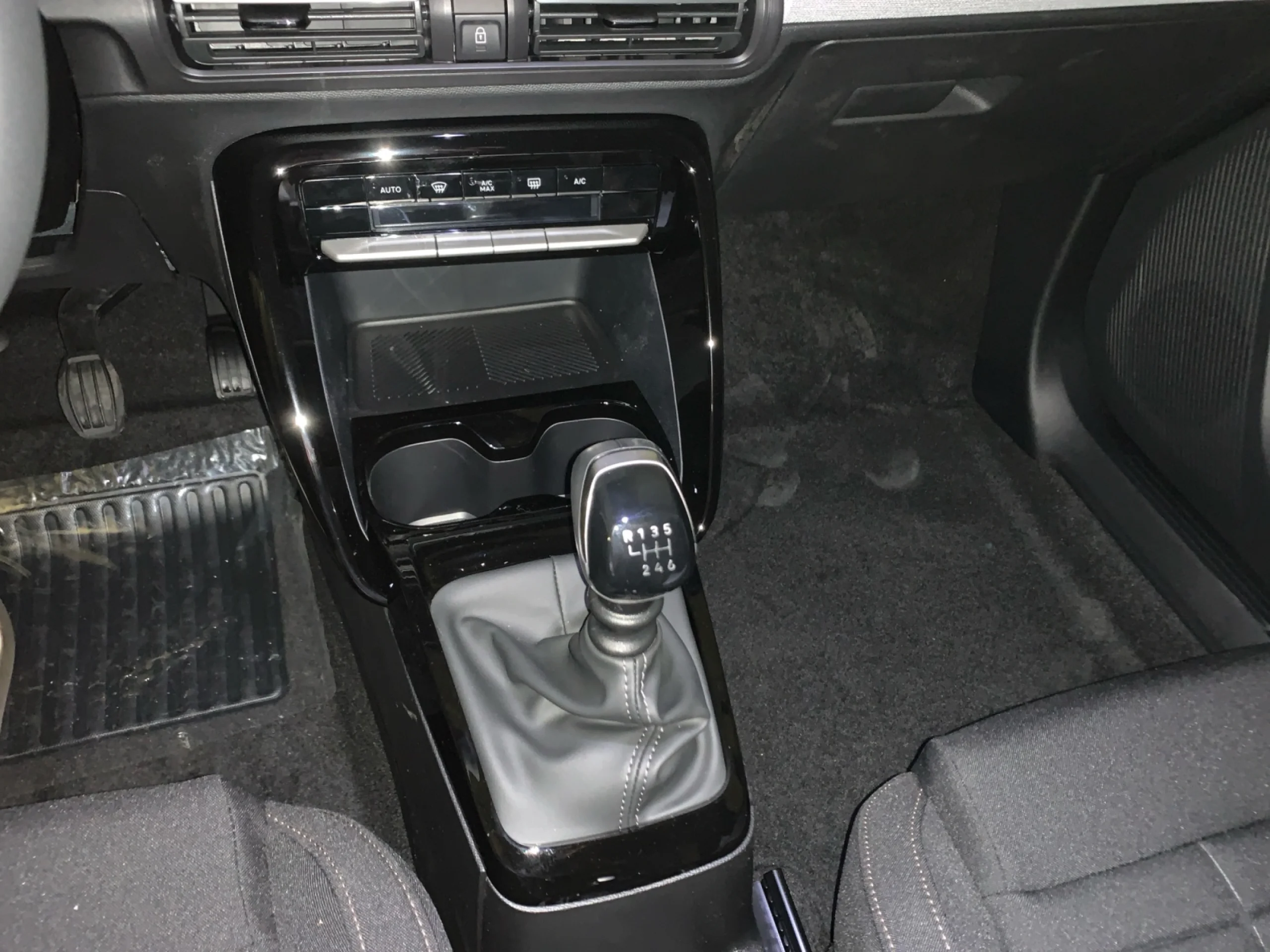 CITROEN C3 AIRCROSS TURBO 73KW (100CV) BVM6 PLUS - Foto 11